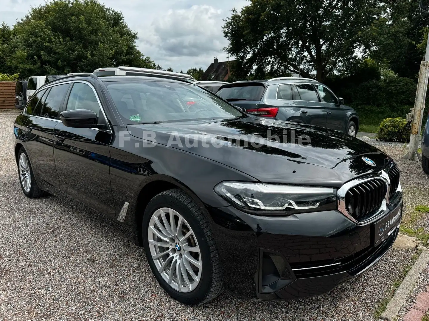 BMW 530 e/SHZ/RFK/UVM.. - 1