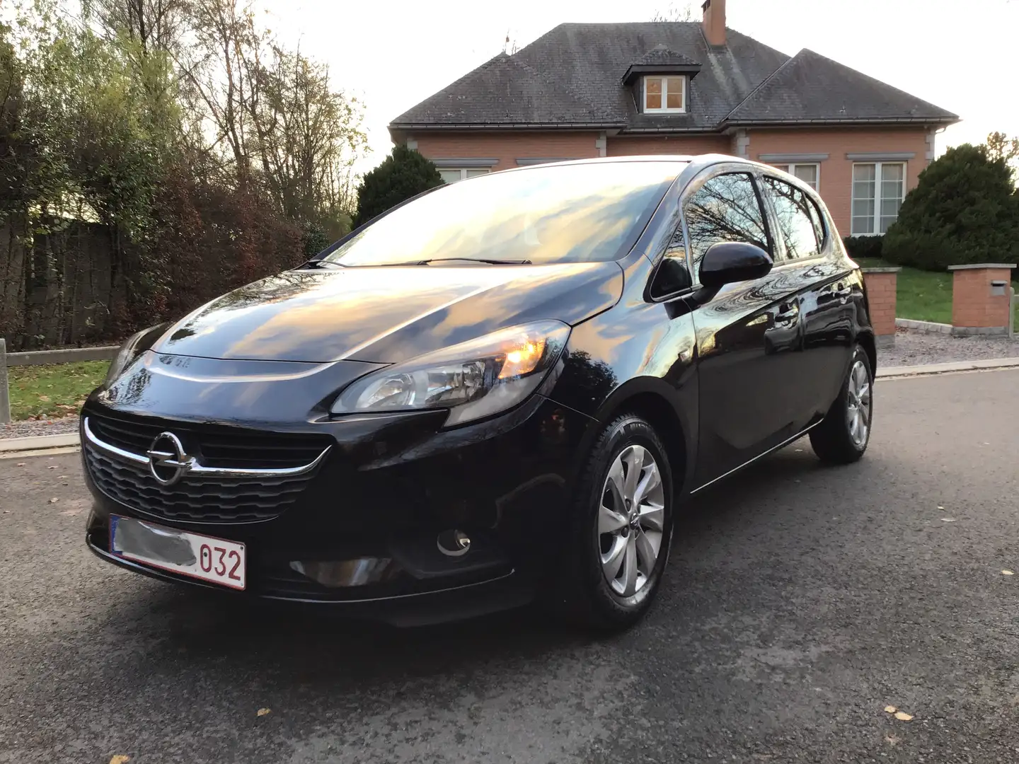 Opel Corsa Corsa 1.2i Enjoy (EU6.2) Noir - 1