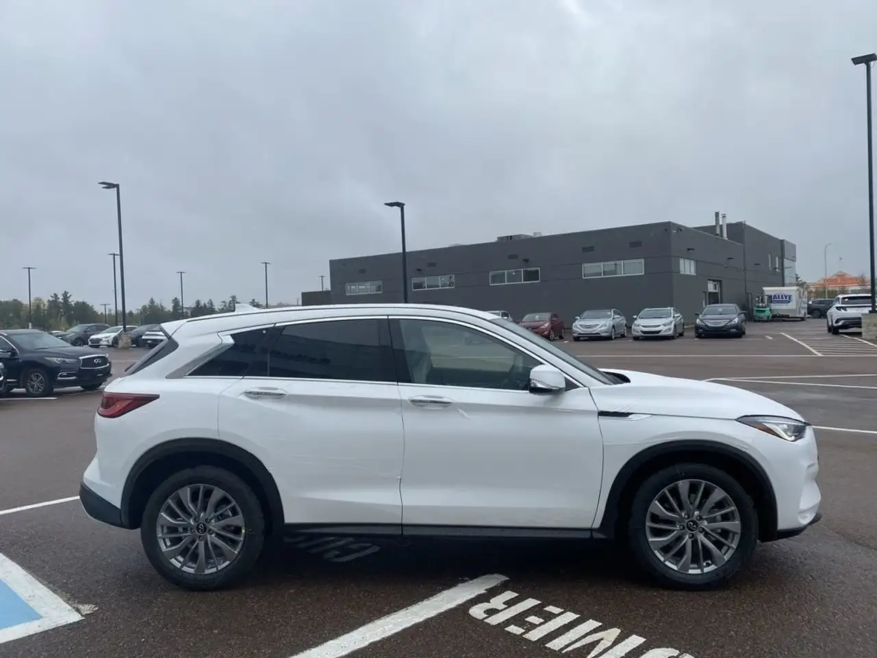 Infiniti QX50 снимка Infiniti QX50