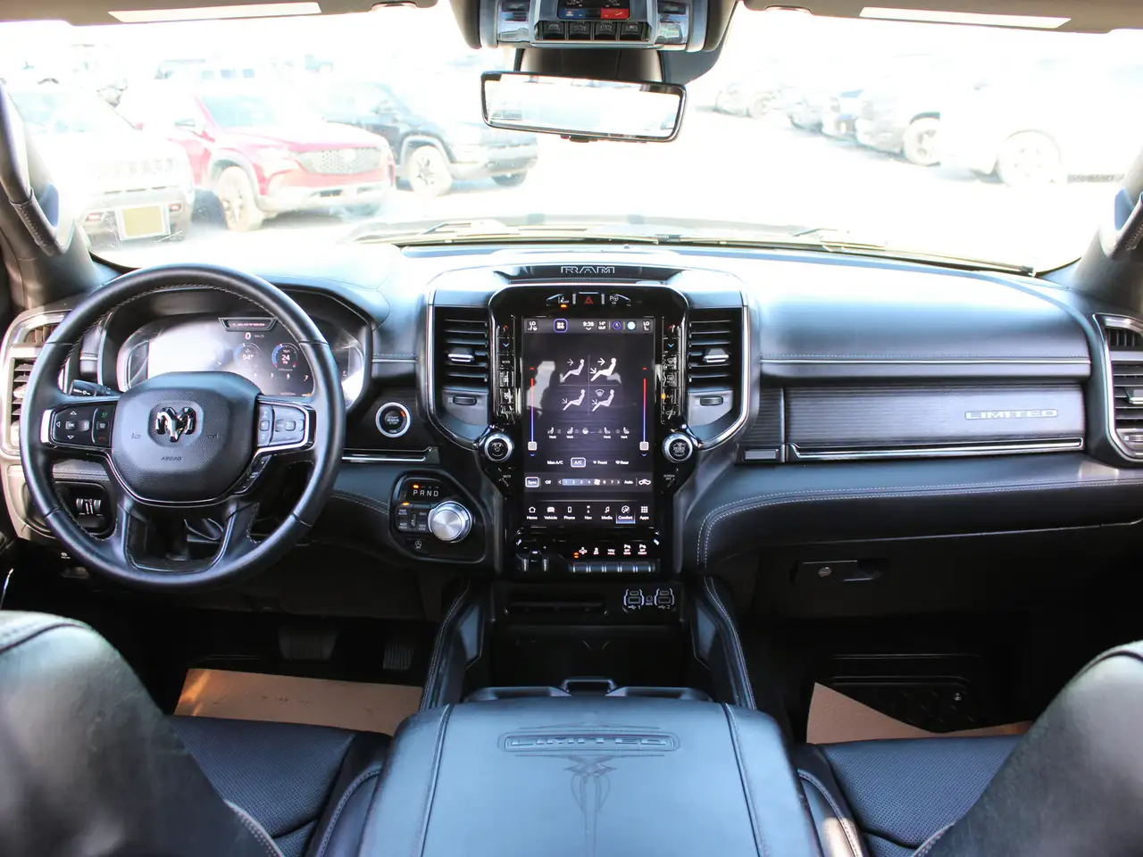 RAM 1500 снимка RAM 1500