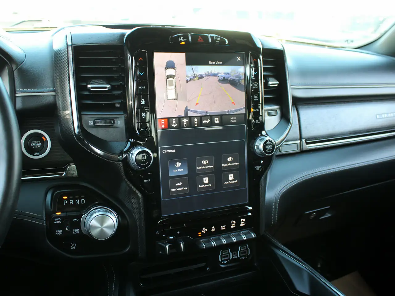 RAM 1500 снимка RAM 1500