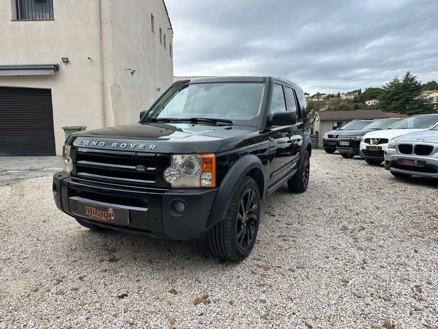 Land Rover Discovery TDV6 190 SE PACK 7PL Noir - 1