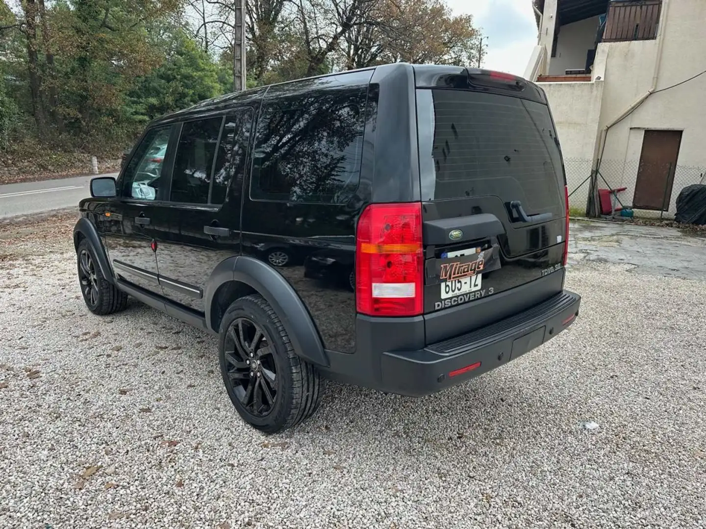 Land Rover Discovery TDV6 190 SE PACK 7PL Noir - 2