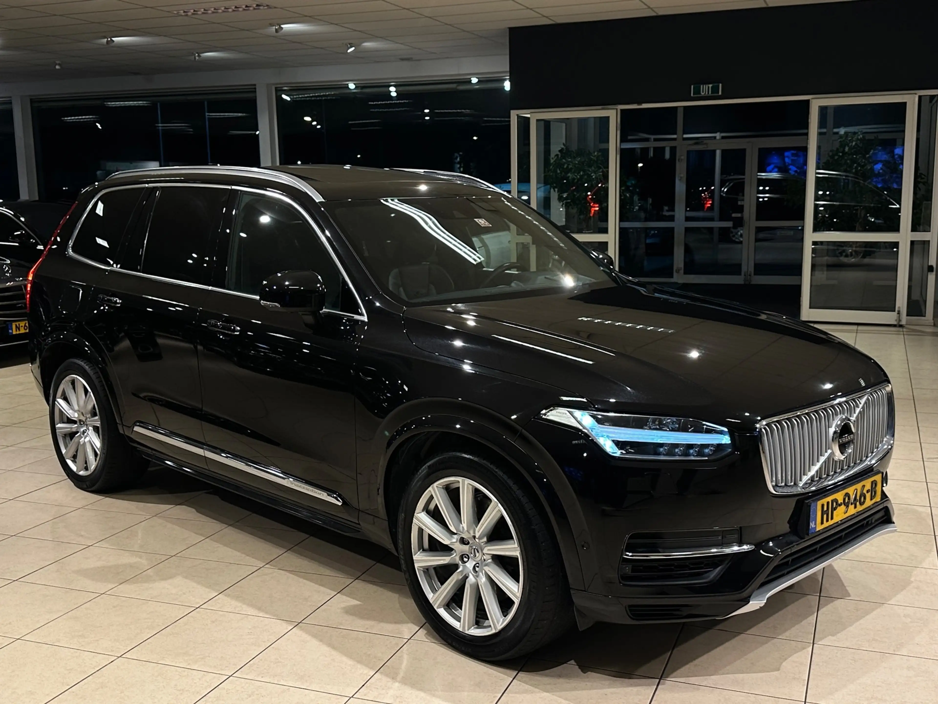 Volvo XC90 2.0 T8 AWD Inscription|TREKHAAK|PANO|7P.|B&W|VOLL — photo 5