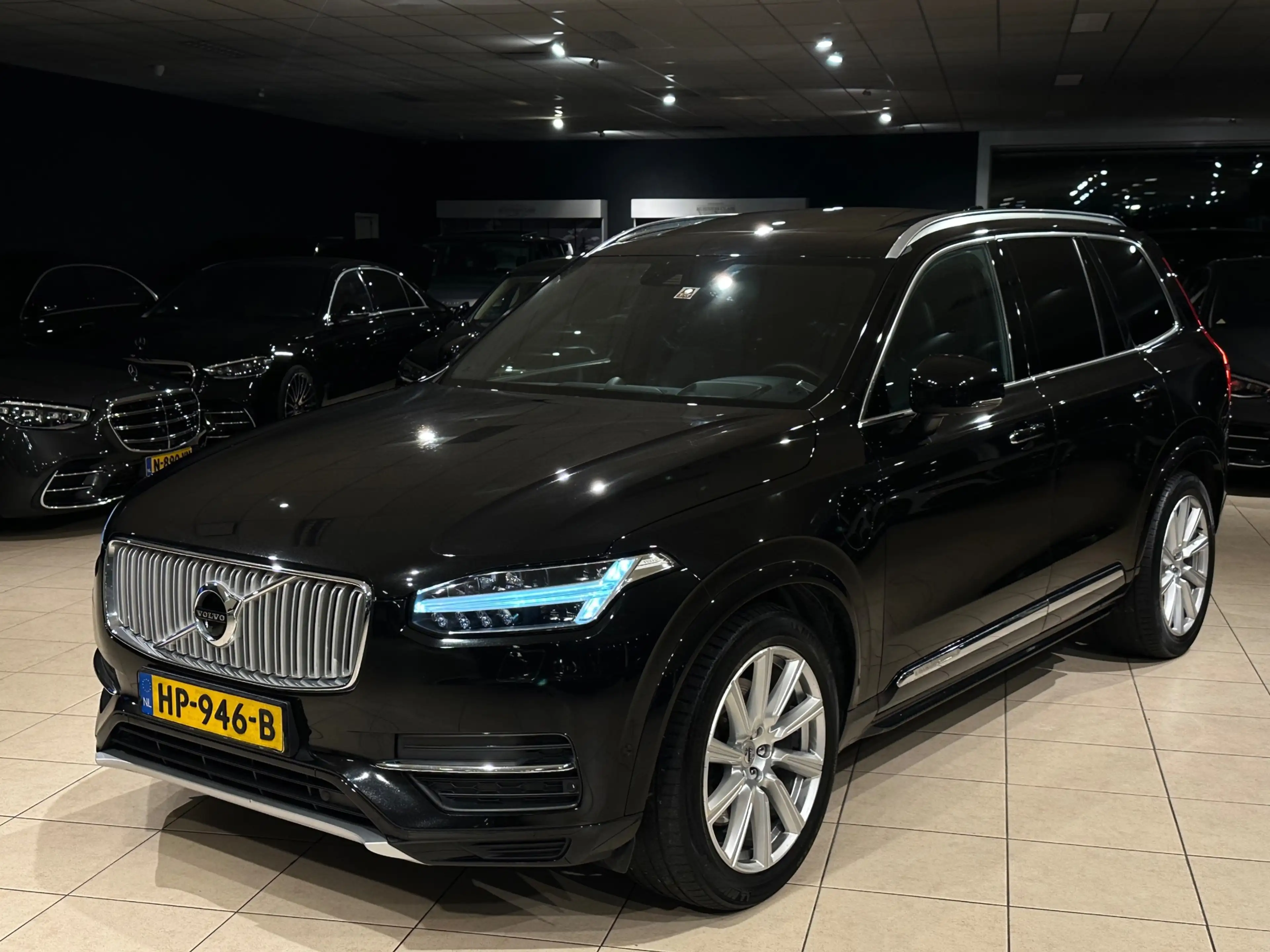Volvo XC90 2.0 T8 AWD Inscription|TREKHAAK|PANO|7P.|B&W|VOLL — photo 2