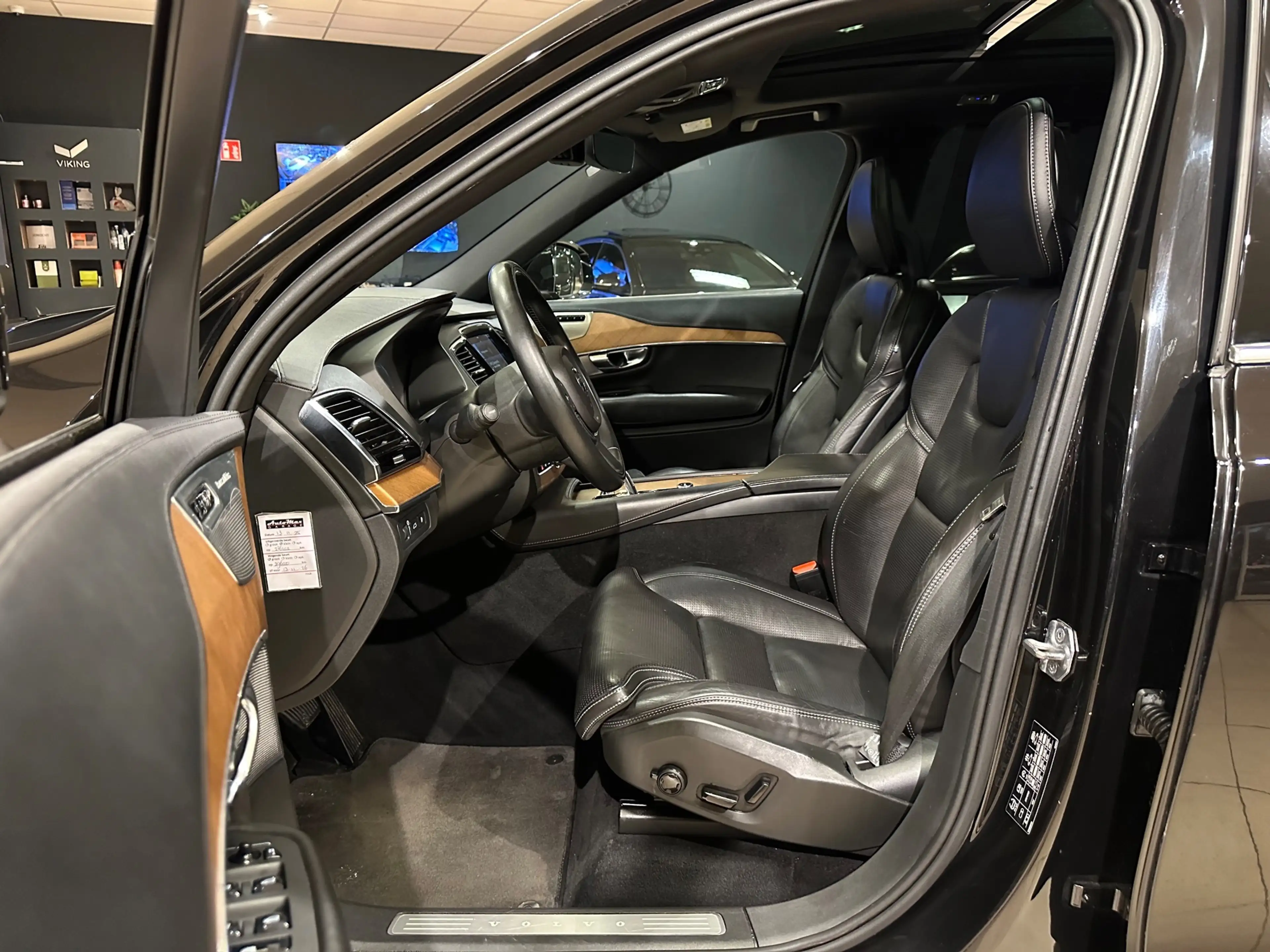 Volvo XC90 2.0 T8 AWD Inscription|TREKHAAK|PANO|7P.|B&W|VOLL — photo 13