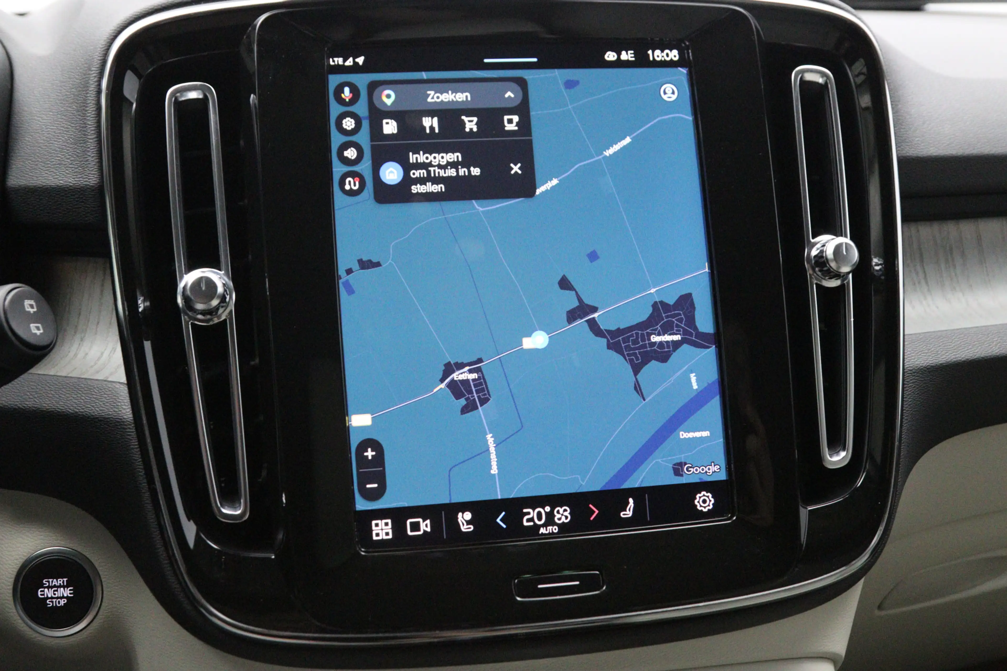 Volvo XC40 2.0 B3 164 PK Plus Dark, 4-Cilinder, Harman/Kardon — photo 9