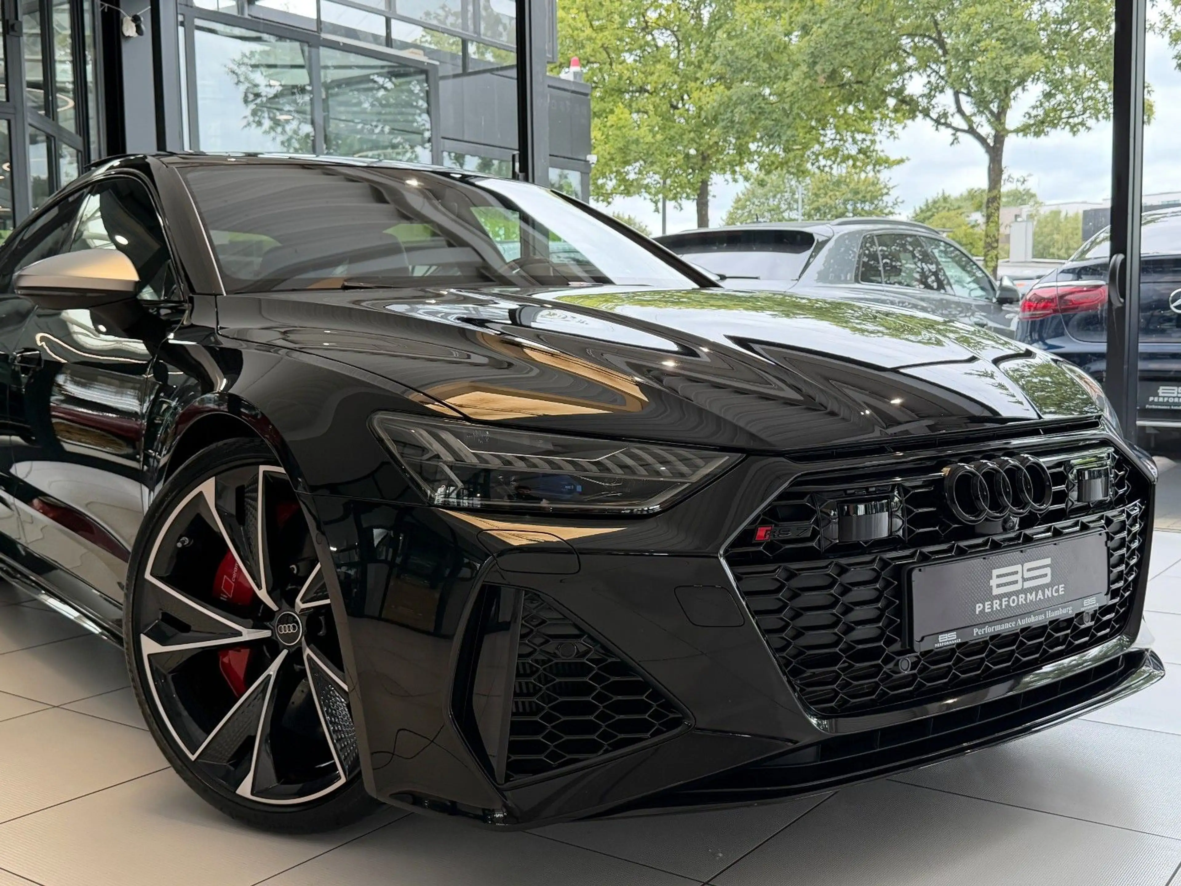 Audi RS7 4.0 TFSI |LASER|ACC|PANO|HUD|KERAMIK|CARBON| — photo 4