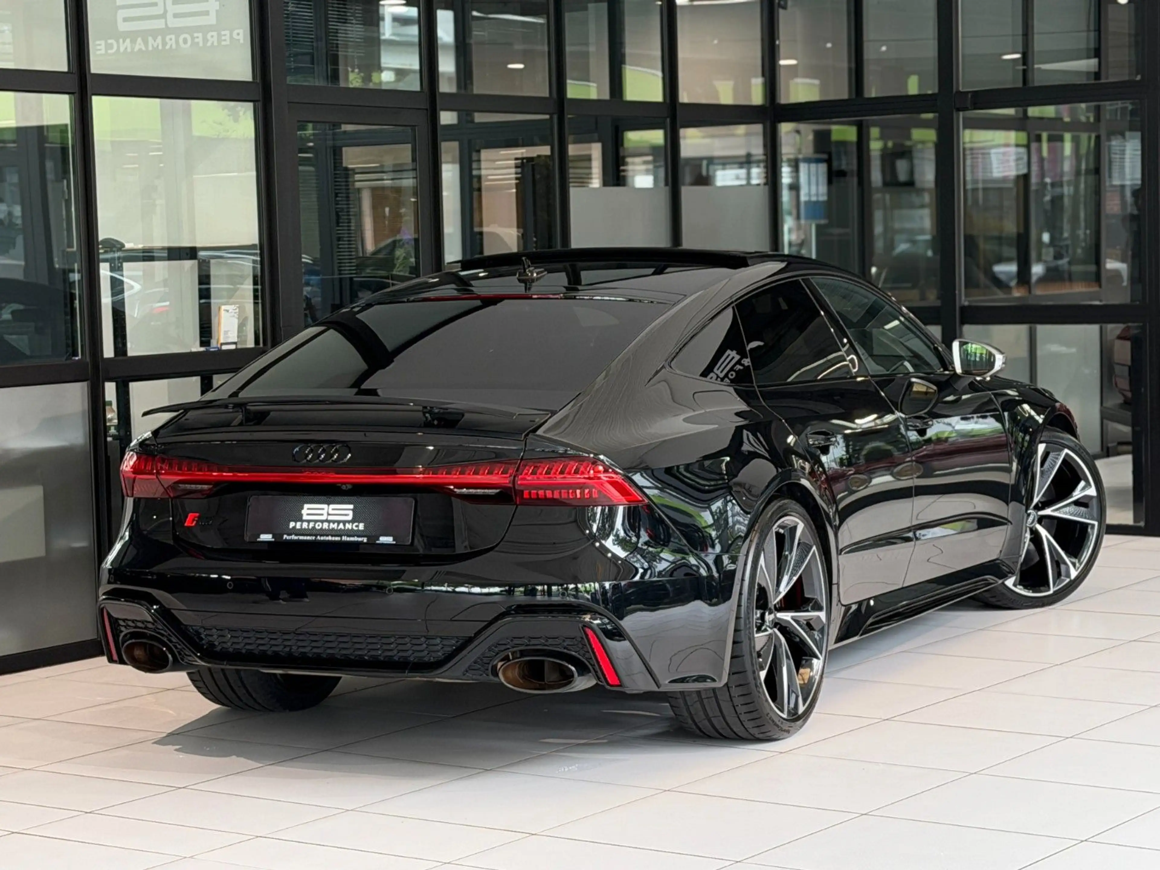 Audi RS7 4.0 TFSI |LASER|ACC|PANO|HUD|KERAMIK|CARBON| — photo 5