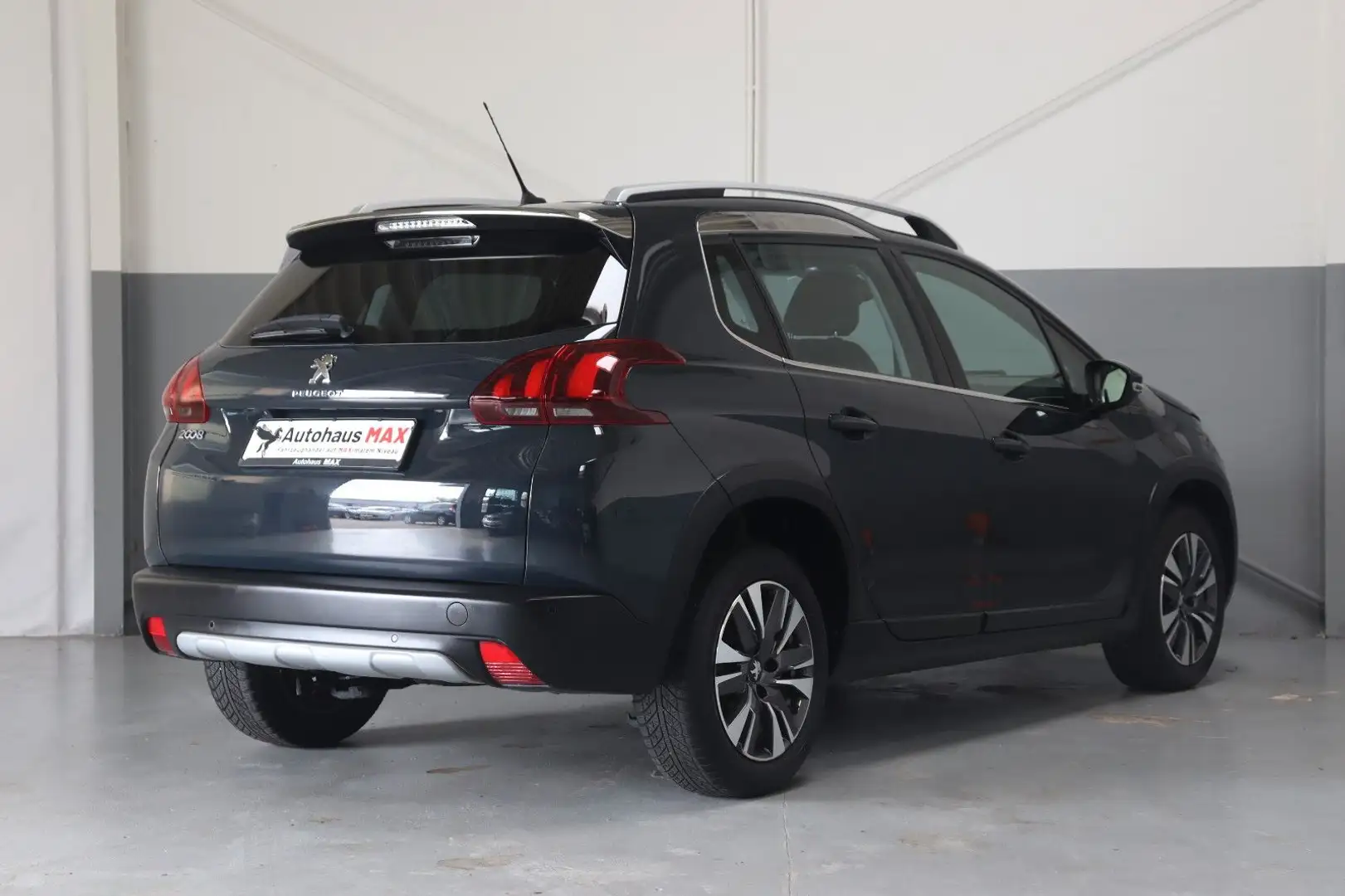 Peugeot 2008 Allure~Panorama~SZH~Tempomat~Rentner~MFL~PD Grau - 2