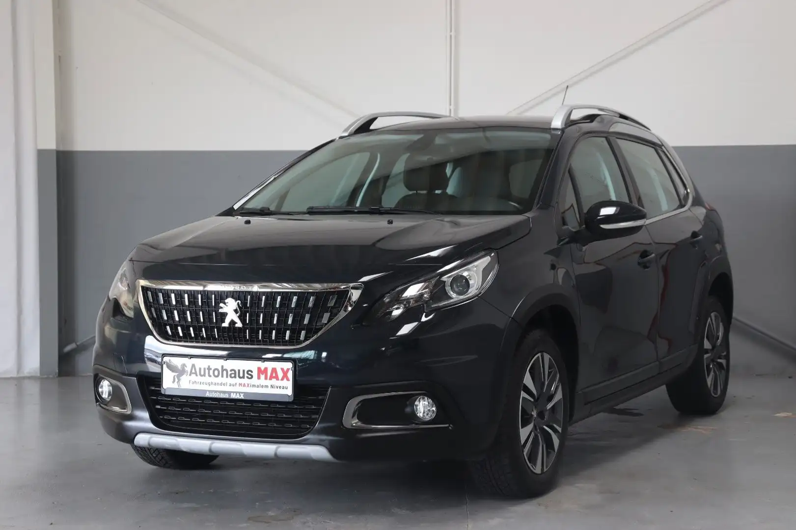Peugeot 2008 Allure~Panorama~SZH~Tempomat~Rentner~MFL~PD Grau - 1