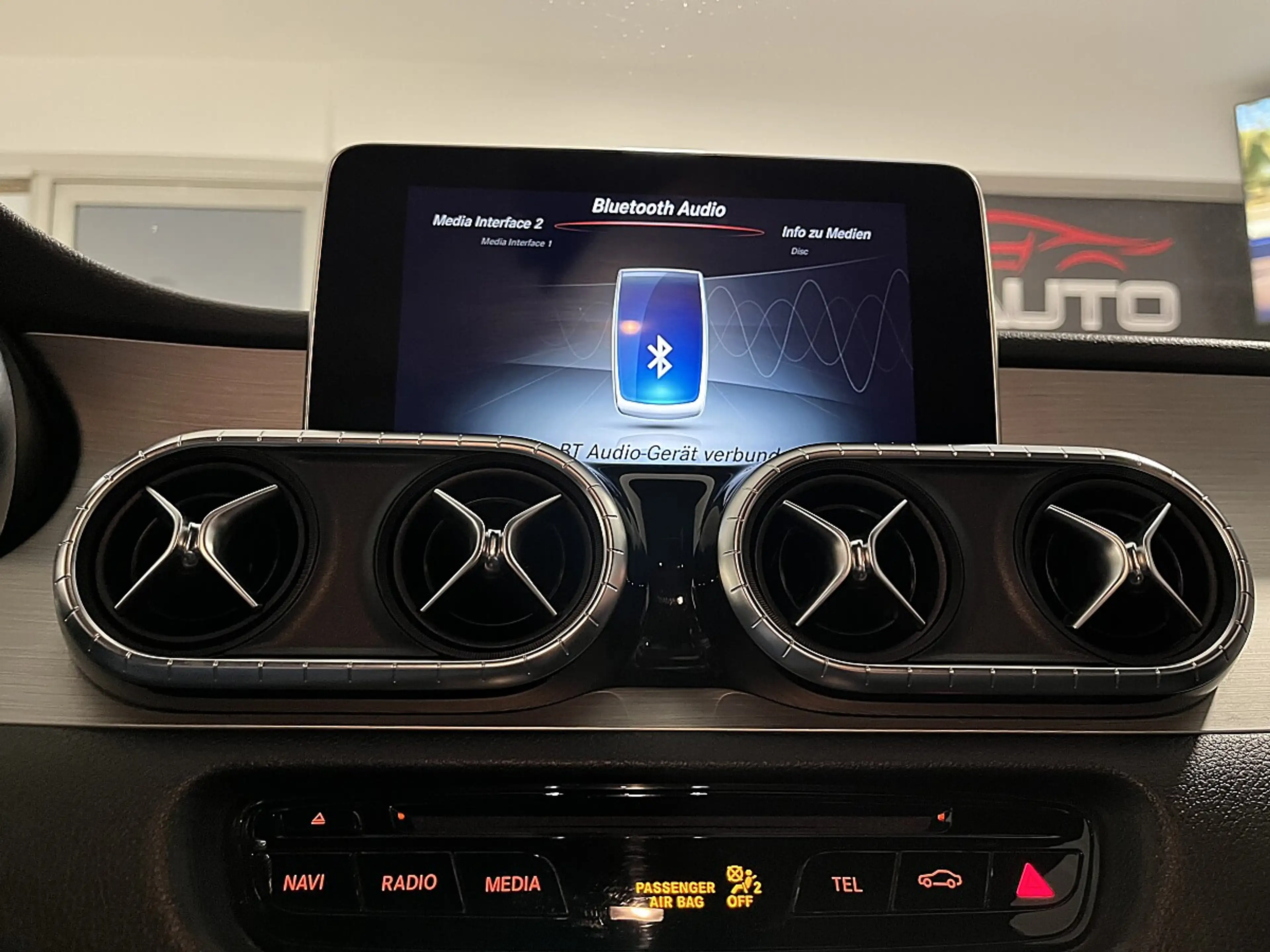 Mercedes-Benz X 350 X 350 d 4MATIC Power Aut. — photo 32
