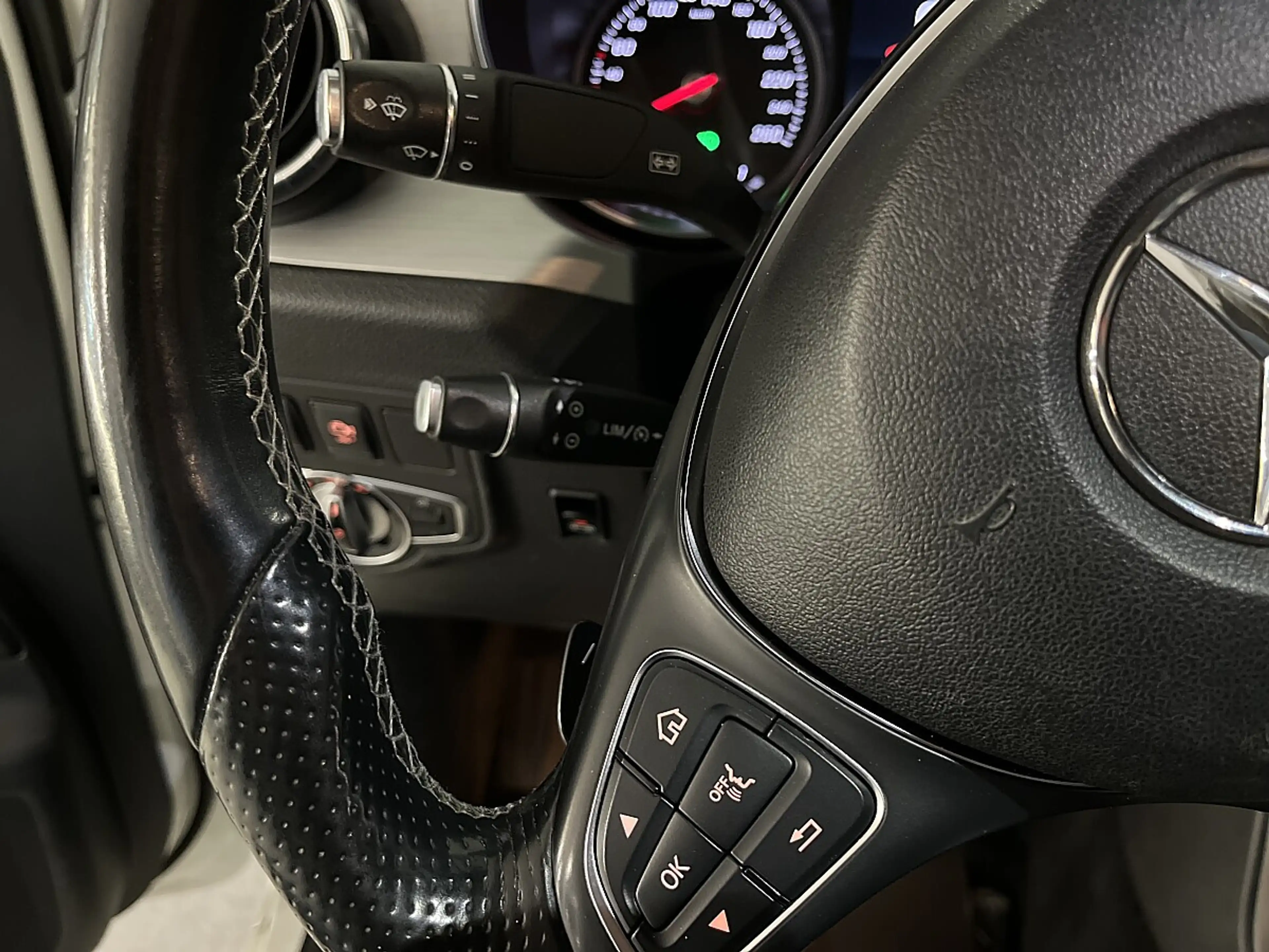Mercedes-Benz X 350 X 350 d 4MATIC Power Aut. — photo 27