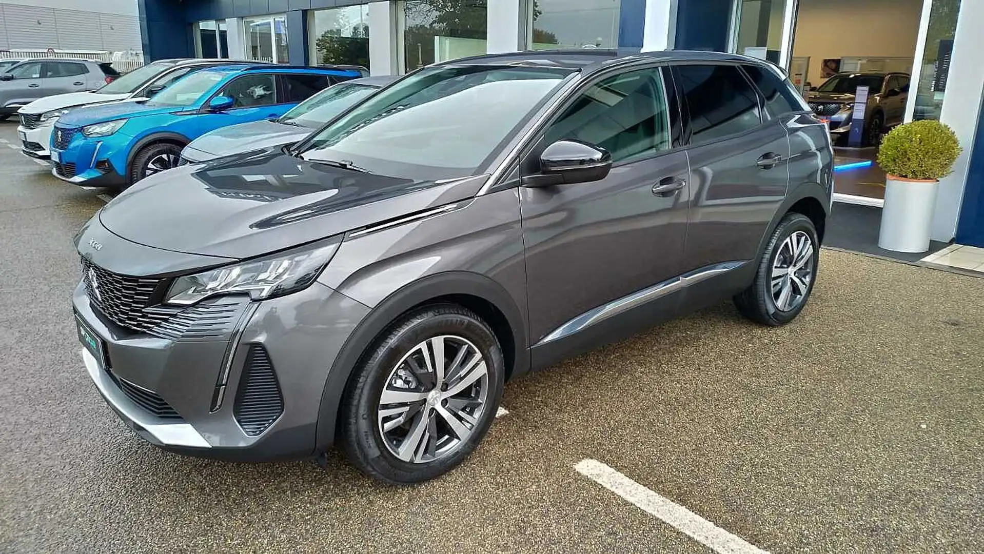 Peugeot 3008 2ª serie HYBRID 225 EAT 8 GT Grigio - 2