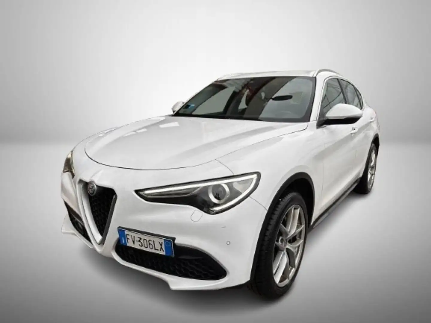 Alfa Romeo Stelvio 2.2 Turbodiesel 190 CV AT8 Q4 Executive Bianco - 2