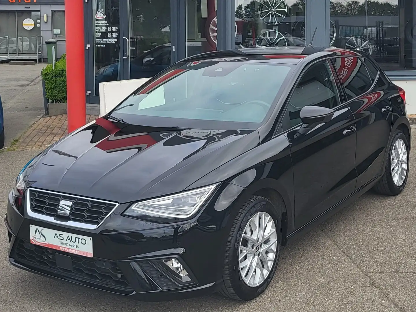 SEAT Ibiza 5P 1.0 TSI 110cv 6V "FR Line" Edition Zwart - 2