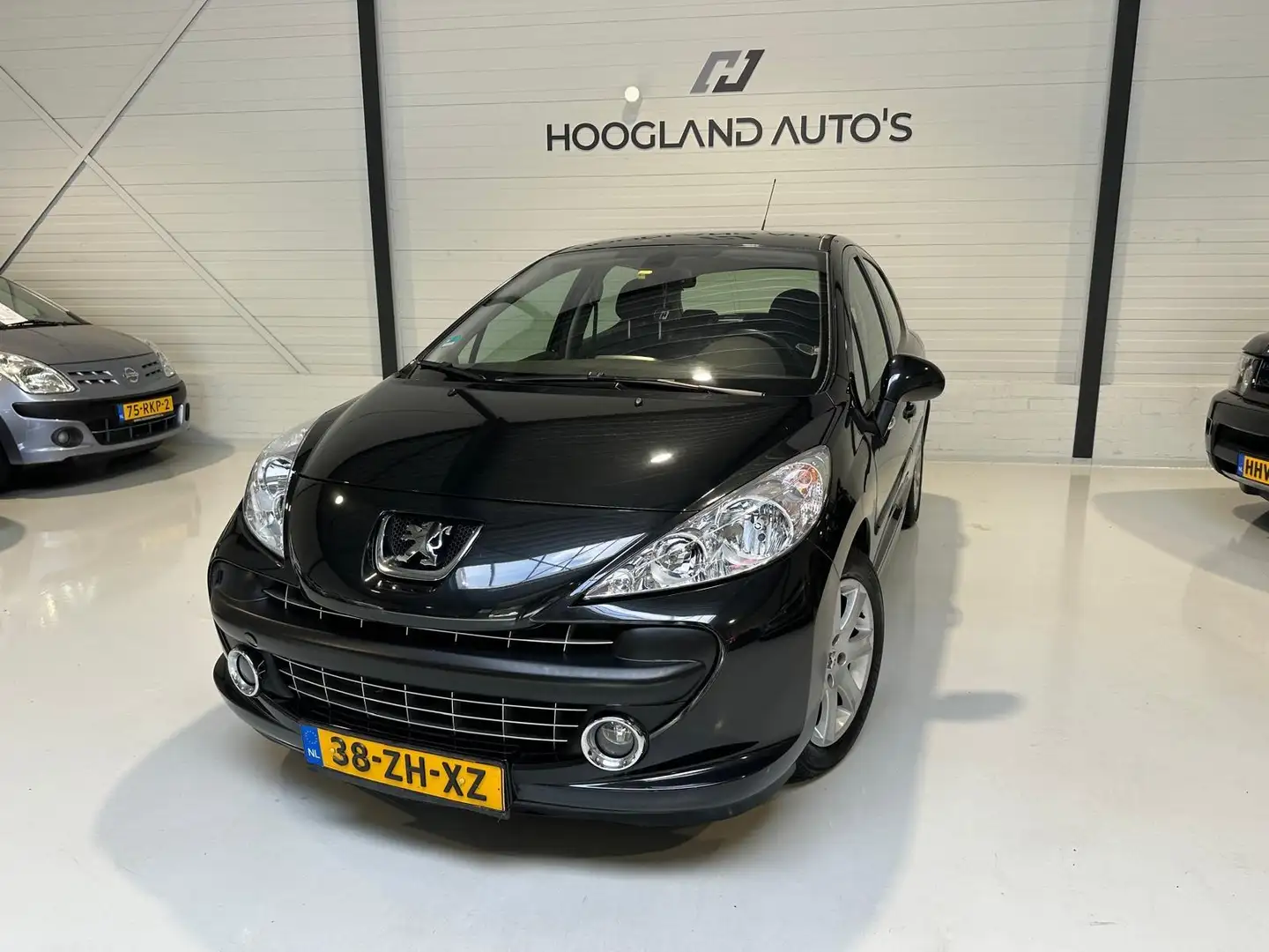 Peugeot 207 1.6 VTi XS Pack Automaat 2008 NAP Zwart - 2