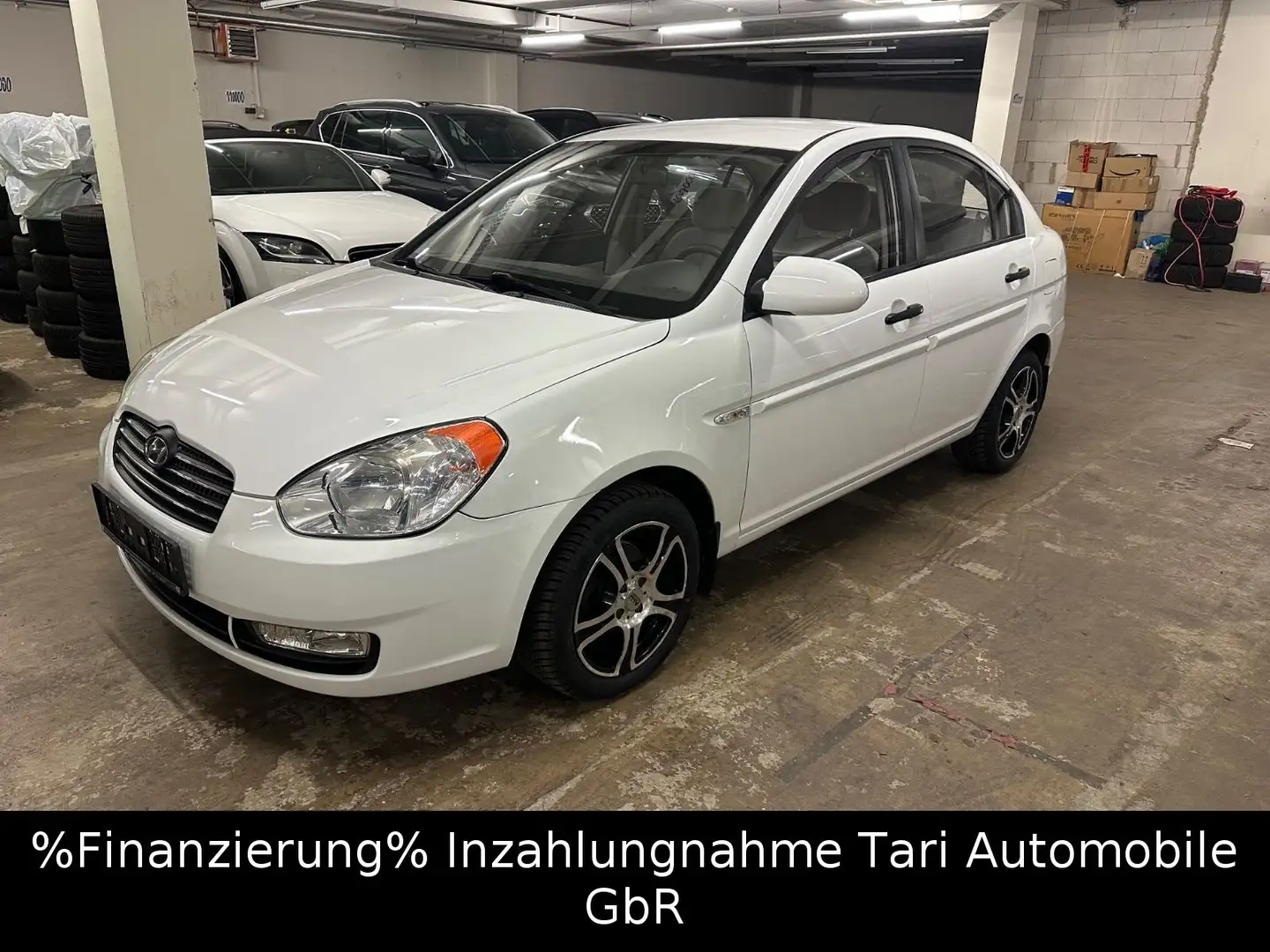 Hyundai ACCENT 1.4 GL 5-türer Klima, Radio-CD, 15" Alu's Wit - 2