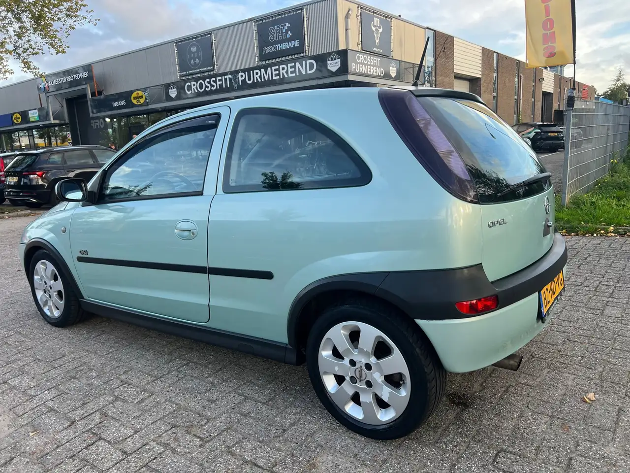 Opel Corsa 1.8-16V GSi - Stoelverwarming - Airco - 125Pk, foto 3