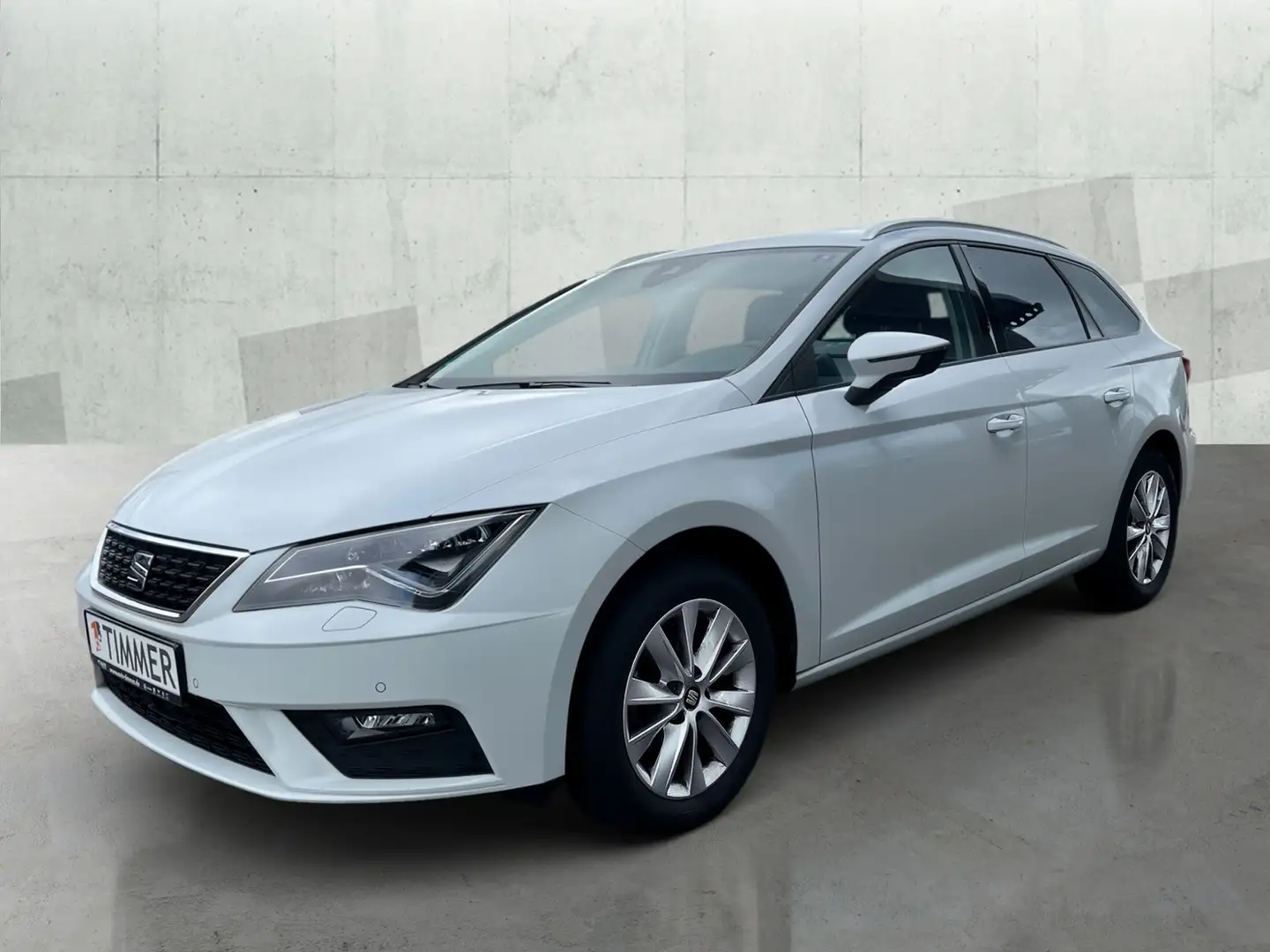 SEAT Leon ST 1.6 TDI STYLE *AHK*NAVI*LED *RKAM *ACC *NAVI * Weiß - 2
