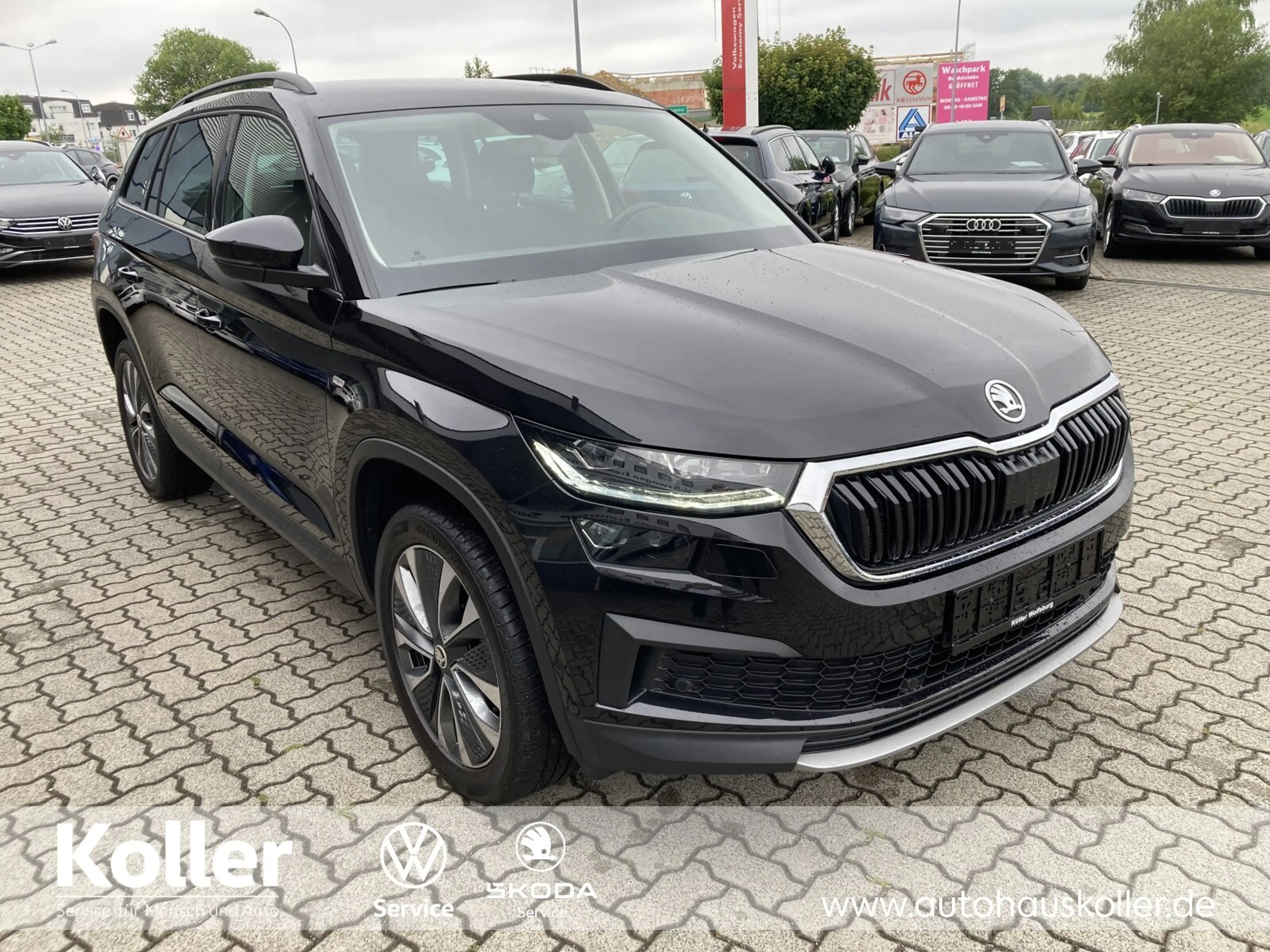 Skoda Kodiaq Kodiaq 2.0 TDI DSG 4x4 Tour Navi el.HK MatrixLED — photo 3