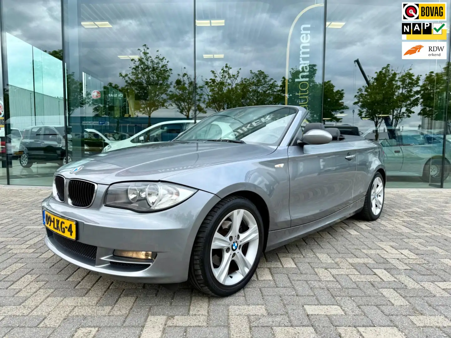 BMW 118 1-serie Cabrio 118i Executive NAP, LEDER, CLIMA, C Gris - 1