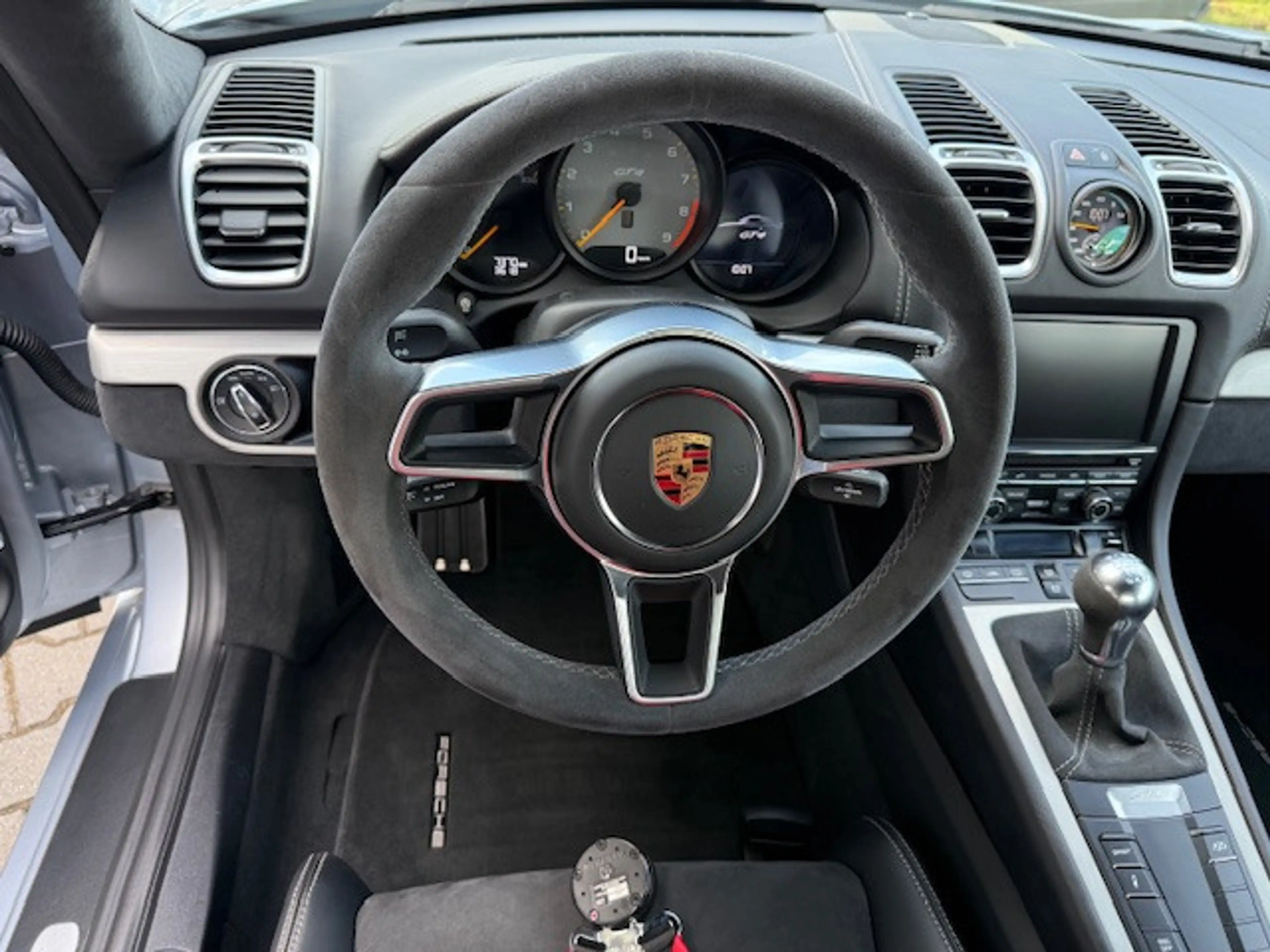 Porsche Cayman GT4+NEUWERTIGER 1.HAND ZUSTAND+CLUBSPORT — photo 8