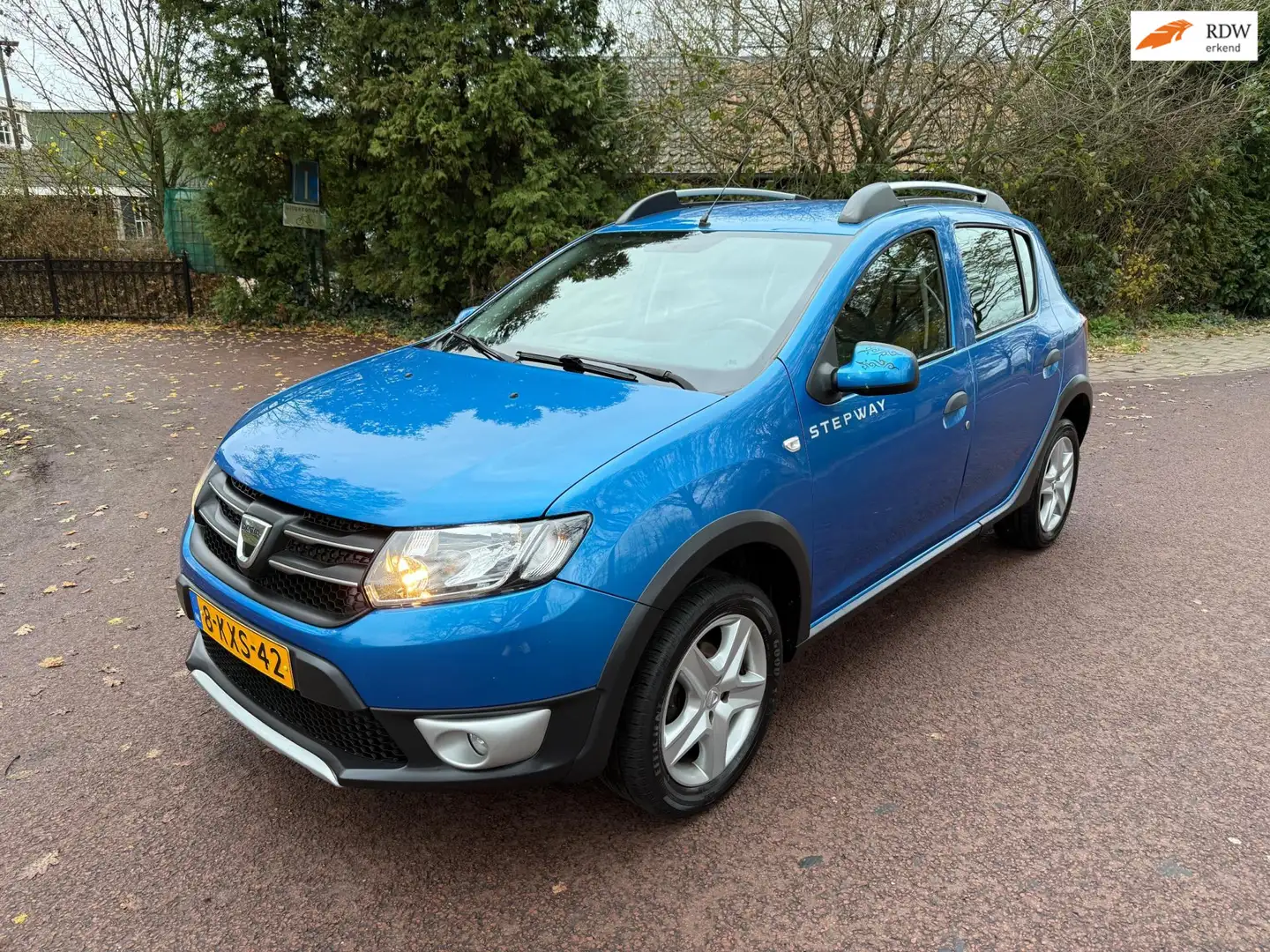Dacia Sandero 0.9 TCe Stepway Lauréate Airco / Navi / PDC / Crui Blau - 1