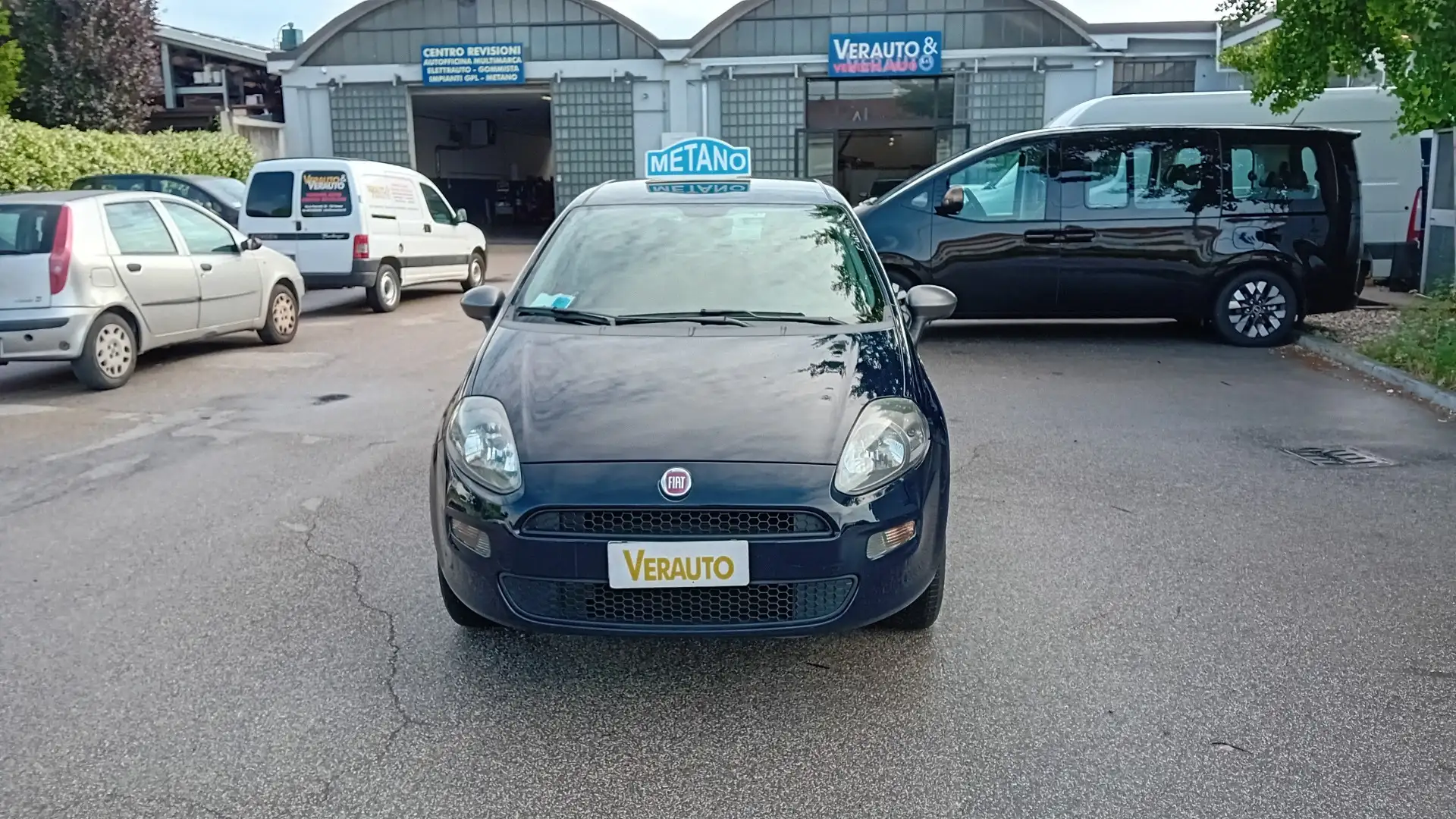 Fiat Grande Punto 5p 1.4 natural power Dynamic 70cv Blau - 2