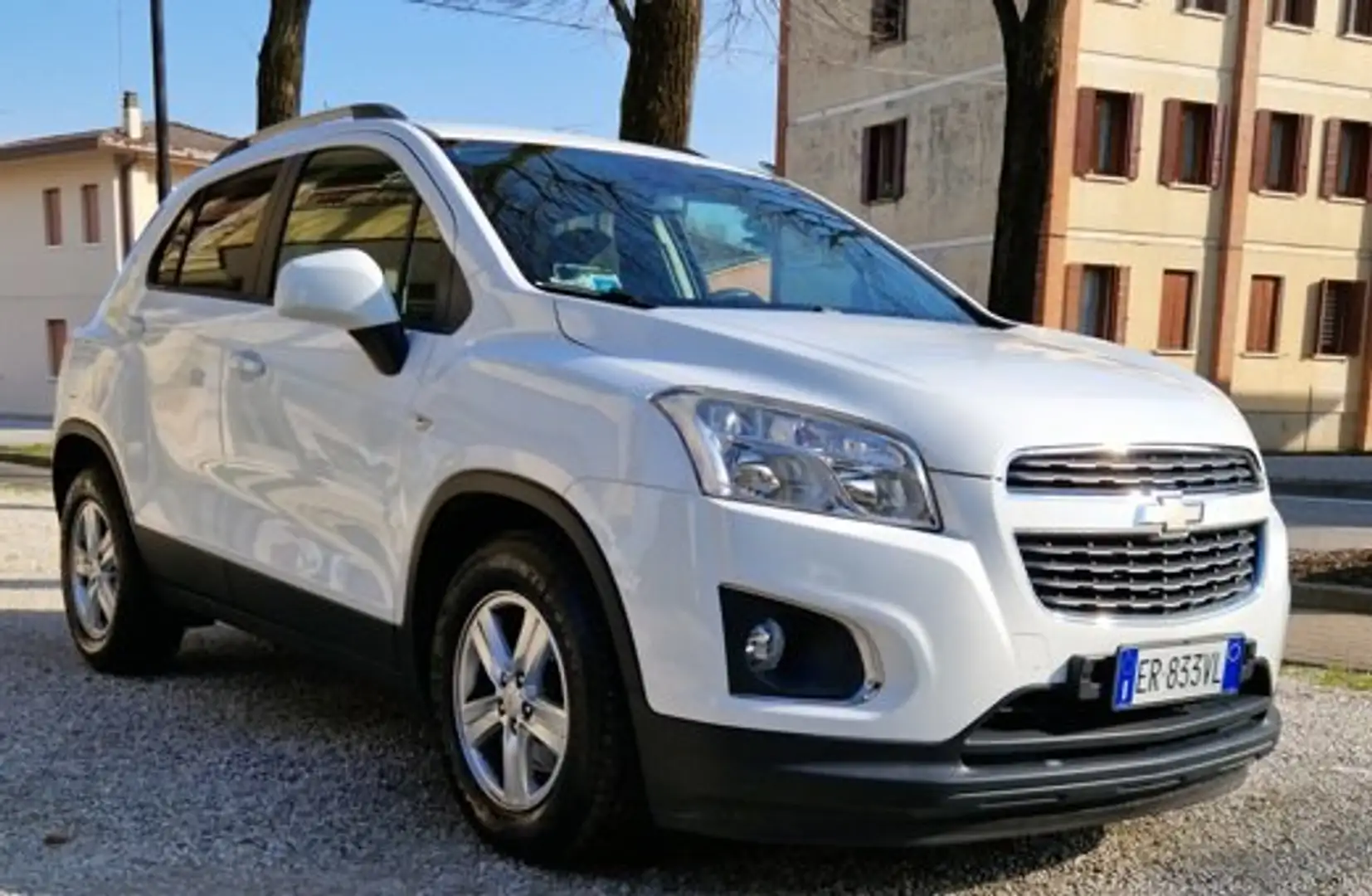 Chevrolet Trax Trax 1.6 LS fwd 115cv - NEOPATENTATI Bianco - 1