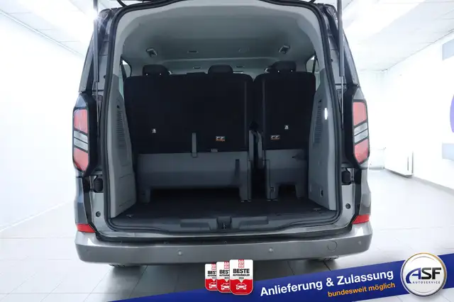 Ford Tourneo Custom view 8