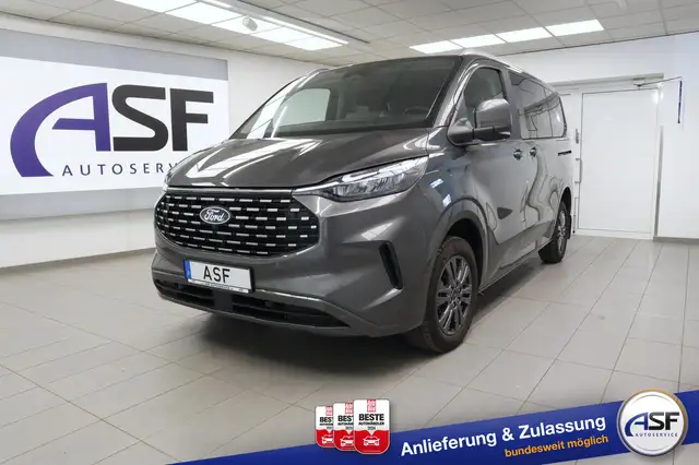 Ford Tourneo Custom main image