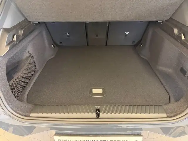 BMW iX3 50 xDrive NA5 Ansicht 10