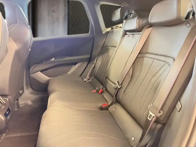 BMW iX3 50 xDrive NA5 Ansicht 9