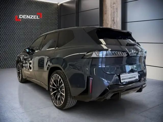 BMW iX3 50 xDrive NA5 Ansicht 3