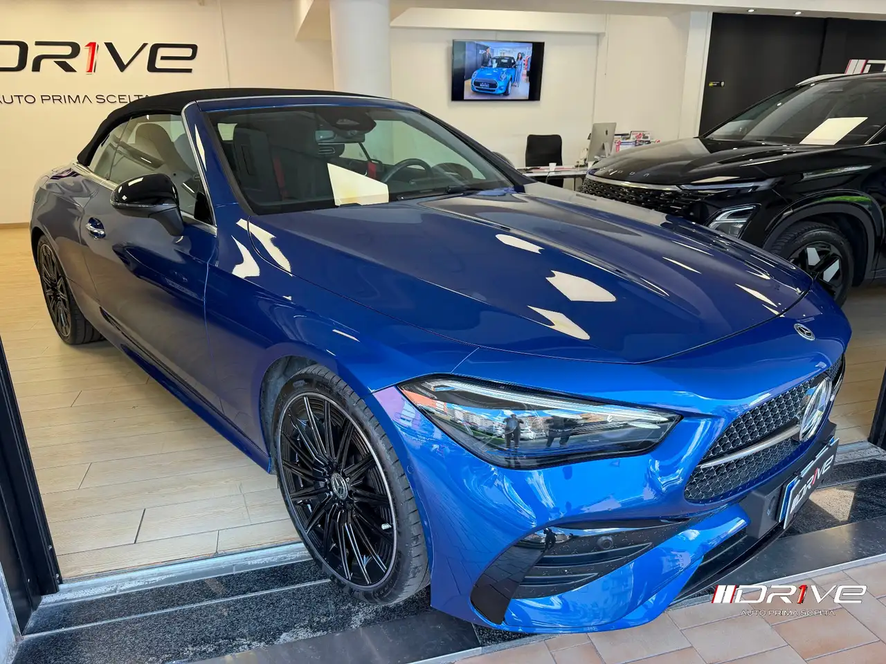 Mercedes-Benz CLE 220 d Cabrio AMG Line Premium Plus, миниатюра 2