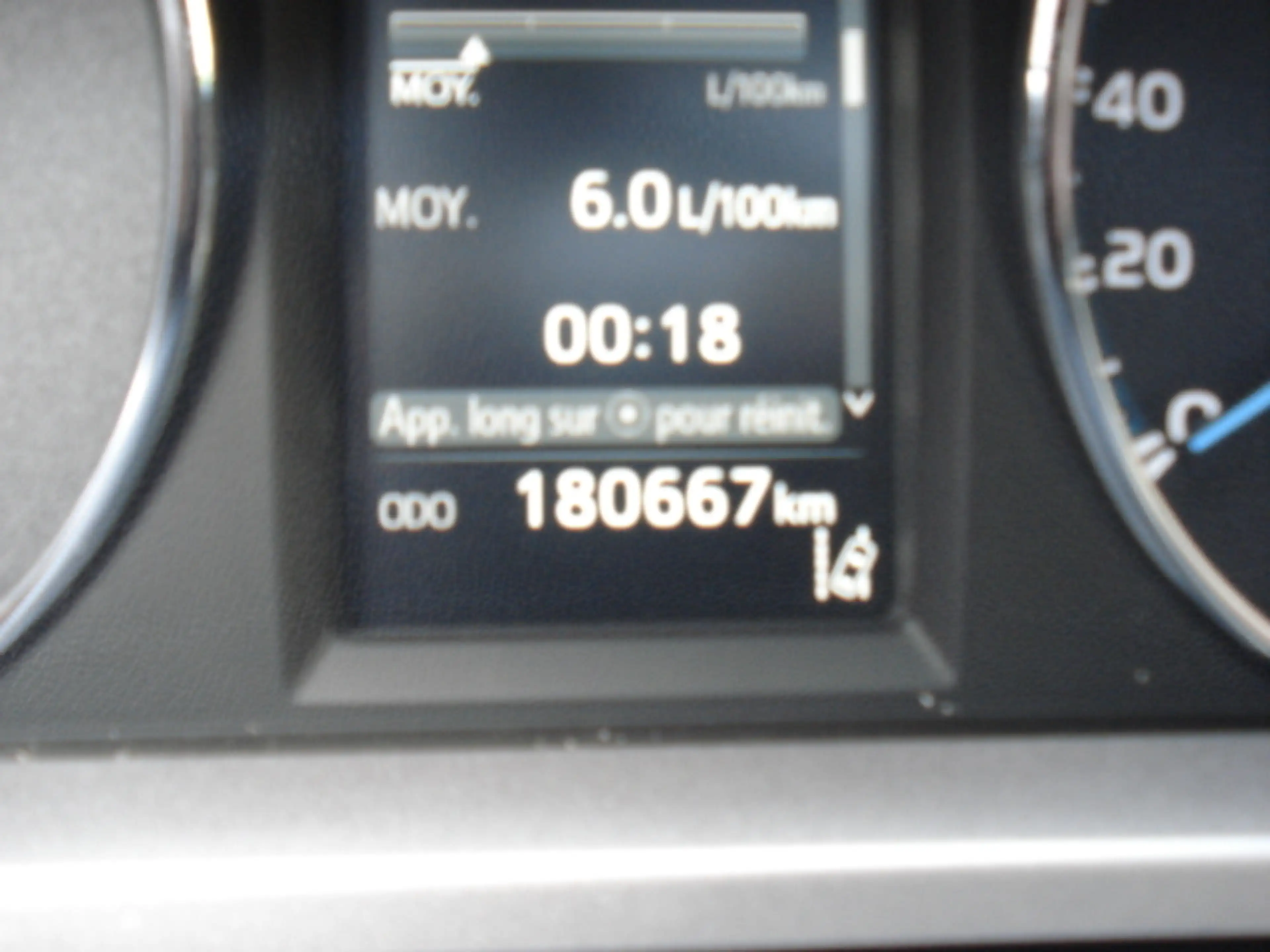 Toyota RAV 4 RAV4 Hybrid 2.5i e-AWD Premium CVT — photo 5