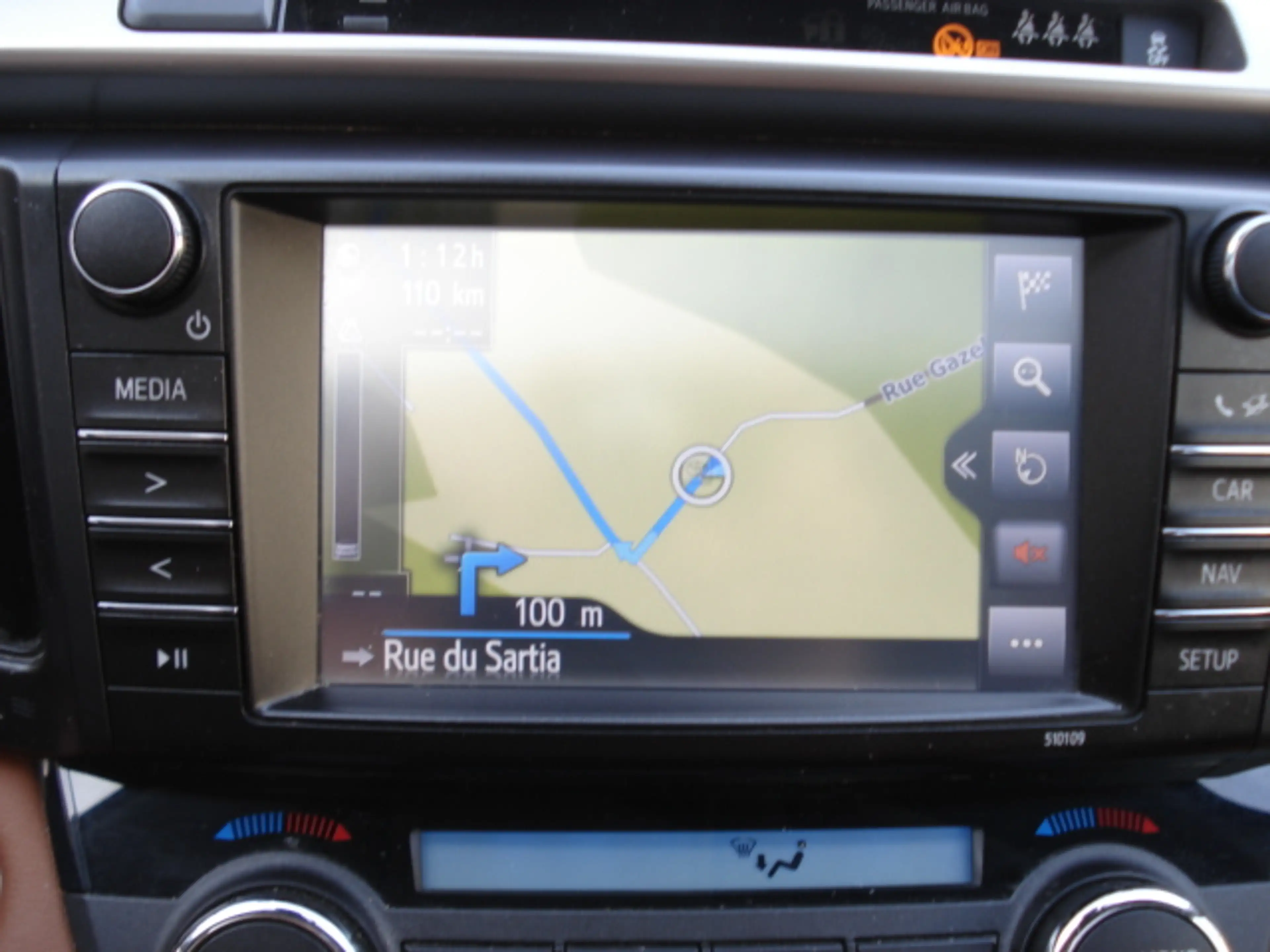 Toyota RAV 4 RAV4 Hybrid 2.5i e-AWD Premium CVT — photo 7