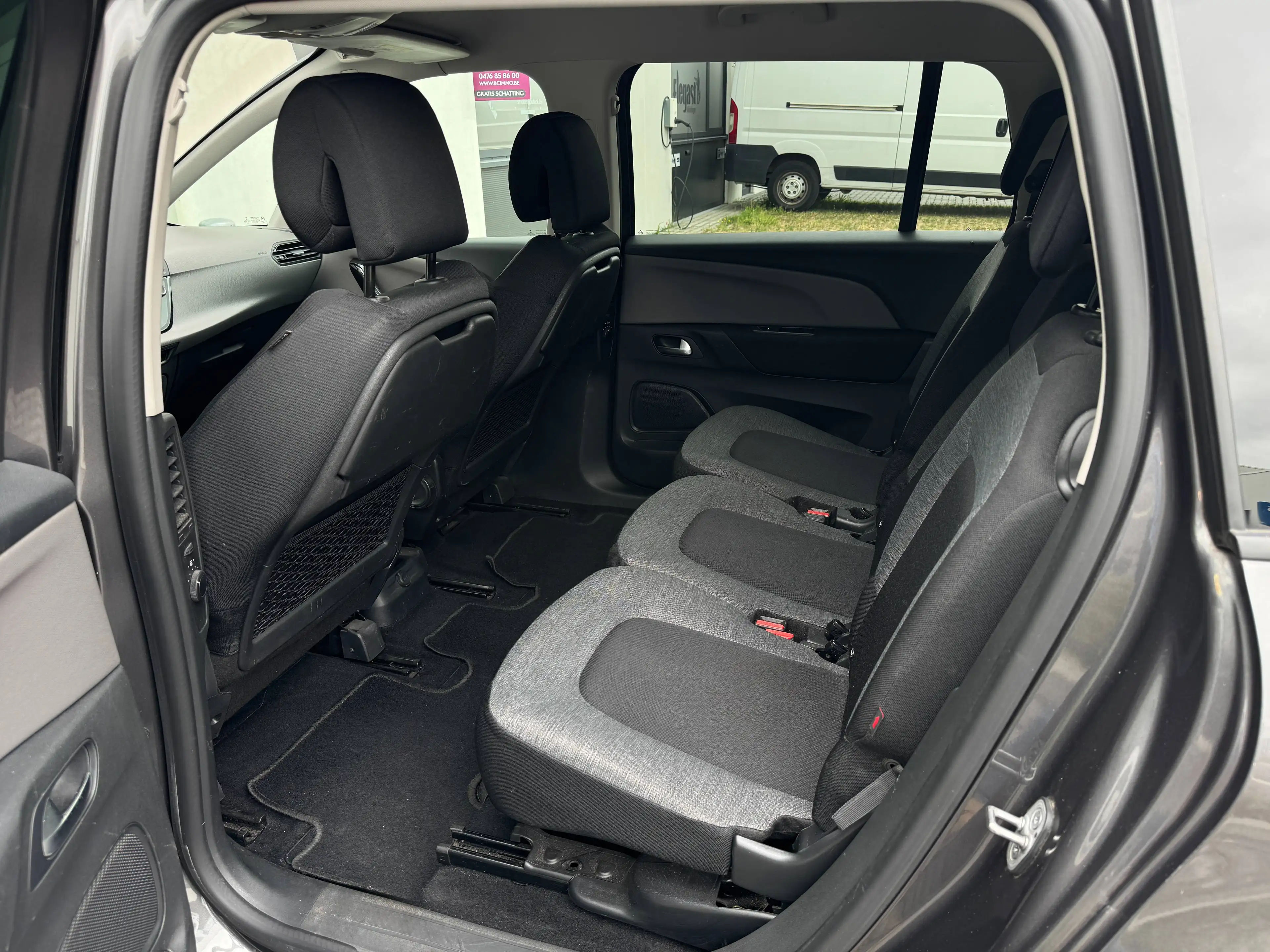 Citroen C4 SpaceTourer 1.5 BlueHDi 7 ZIT /NAVI/CARPLAY/CAMERA/KEYLESS/GARANTIE — photo 6