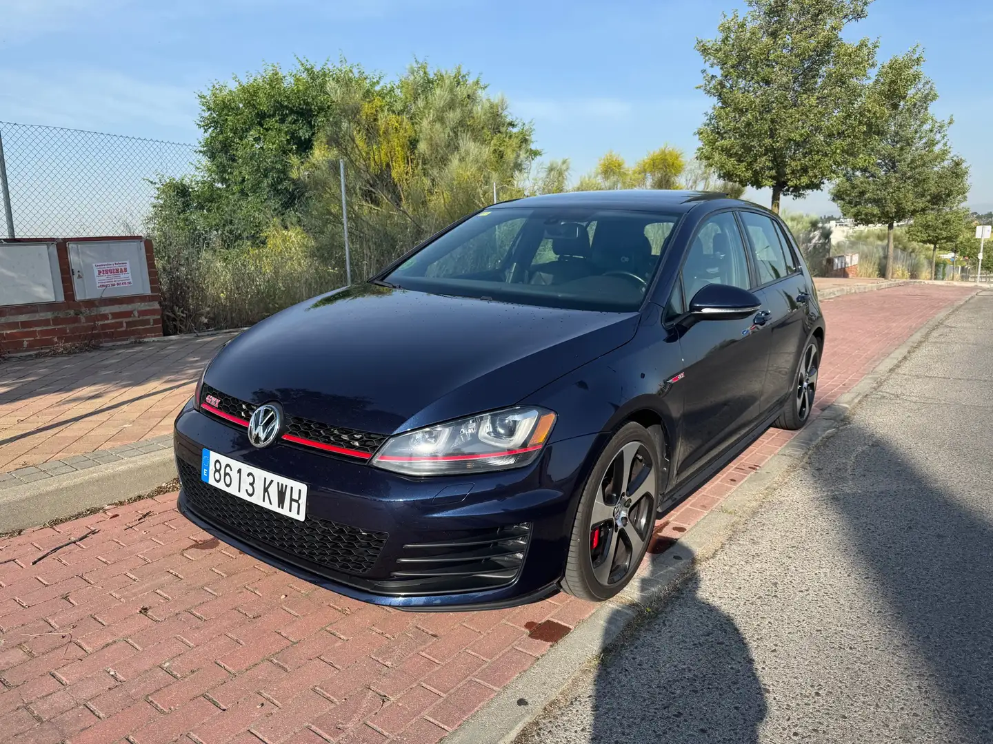 Volkswagen Golf GTI 2.0 TSI 220 Azul - 1