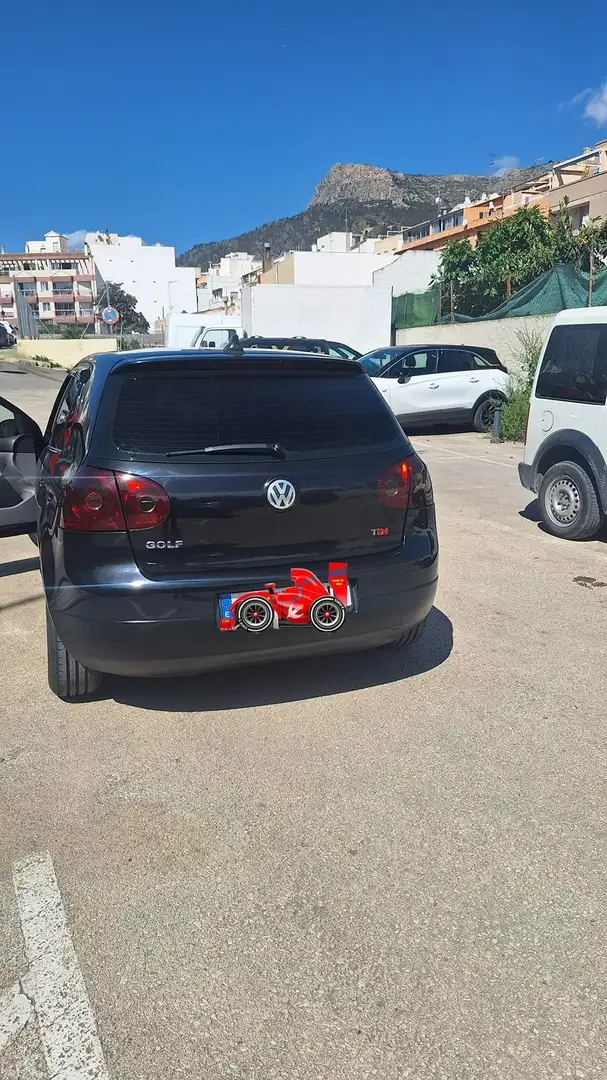 Volkswagen Golf 1.9TDI Conceptline - 2