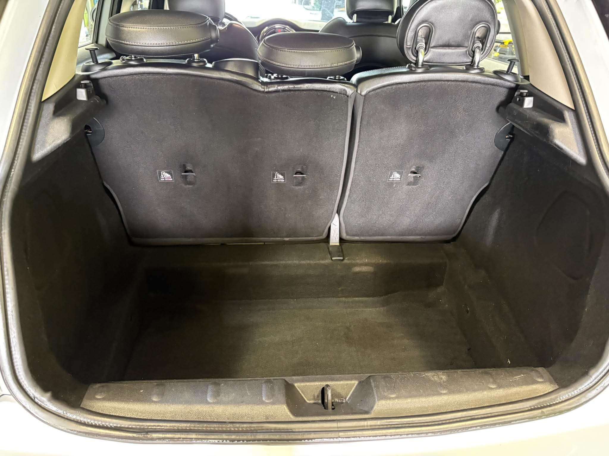 2018 MINI 5 Door