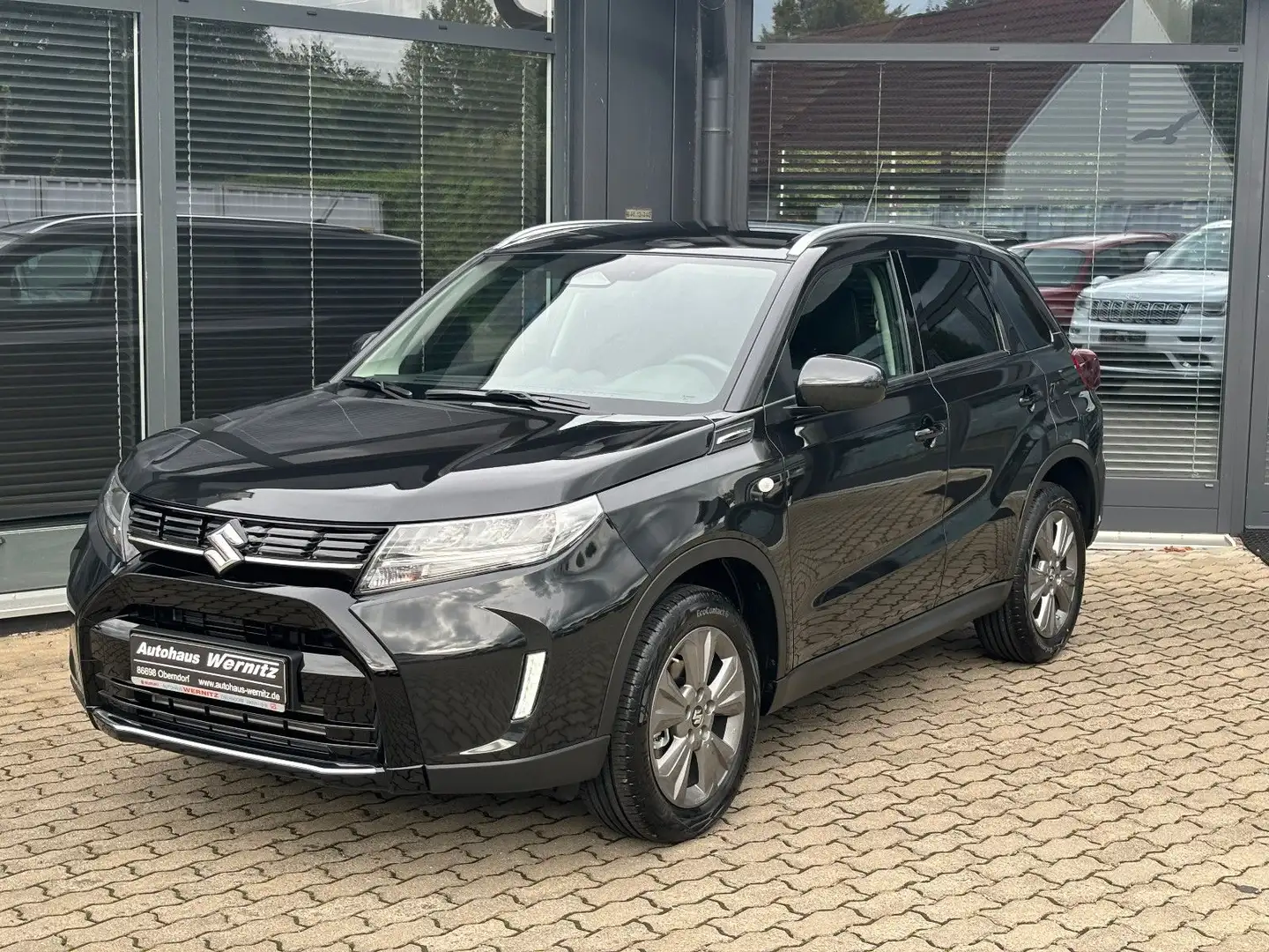 Suzuki Vitara 1.4 BOOSTERJET Hybrid Comfort Allgrip Schwarz - 1