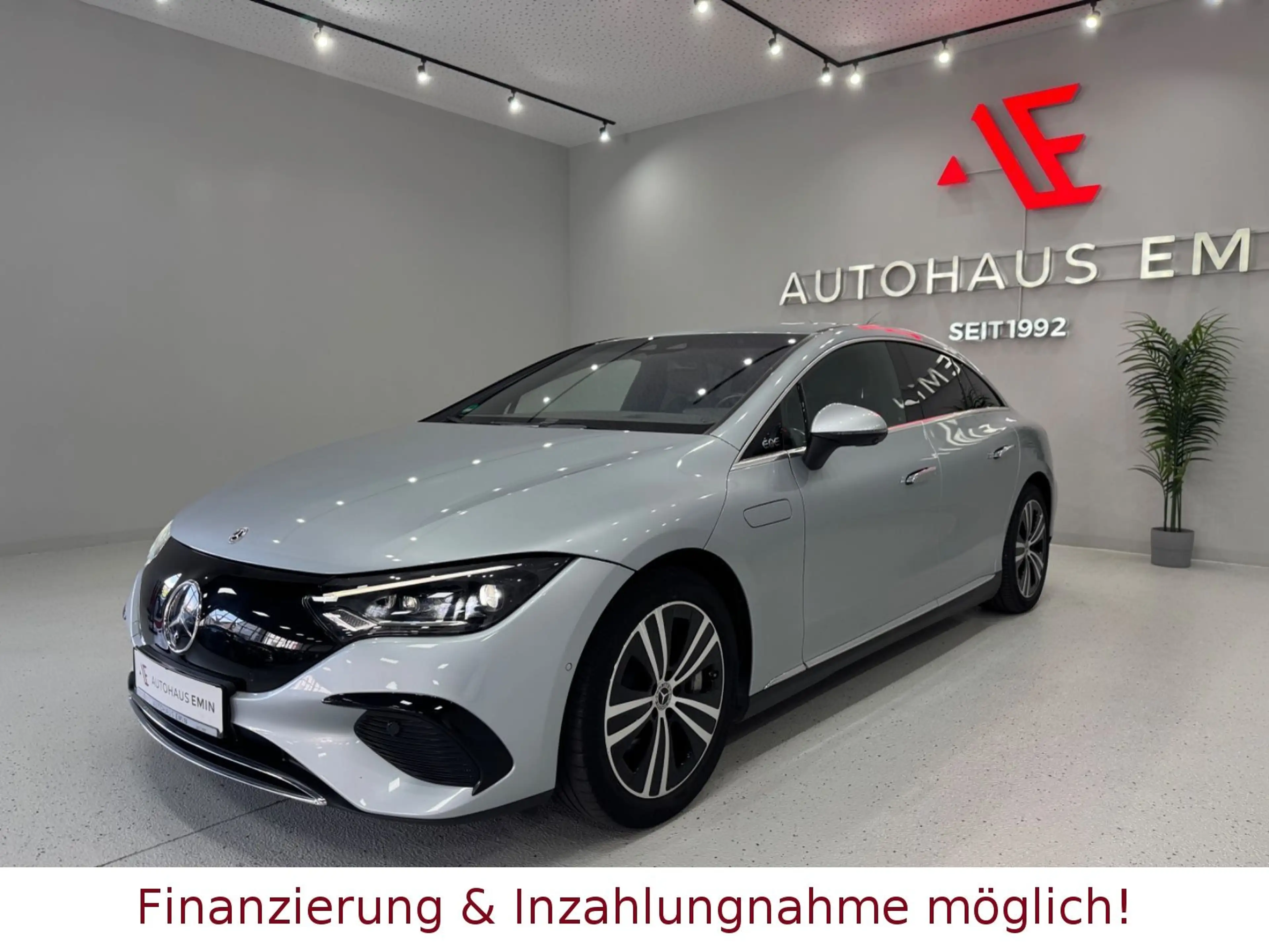 Mercedes-Benz EQE 350 1.HAND,BURMESTER,360°,HEAD-UP,LED!* — photo 3