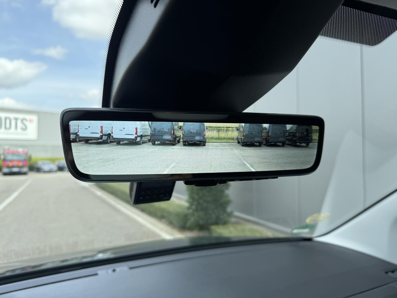 Peugeot Partner 1.5 BlueHDi 96kW L2 EAT8 GT-Line — photo 6