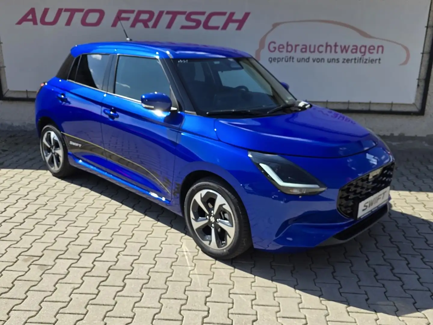 Suzuki Swift COMFORT+ CVT HYBRID Blau - 2