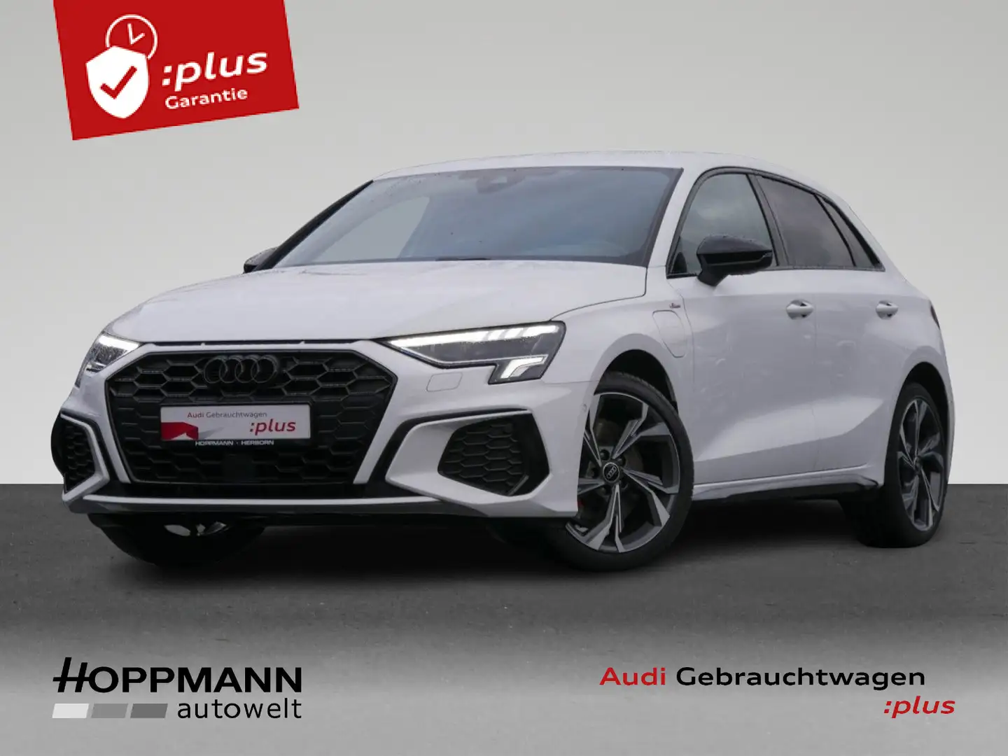 Audi A3 45 TFSI e S line Black B&O LED Navi Weiß - 1