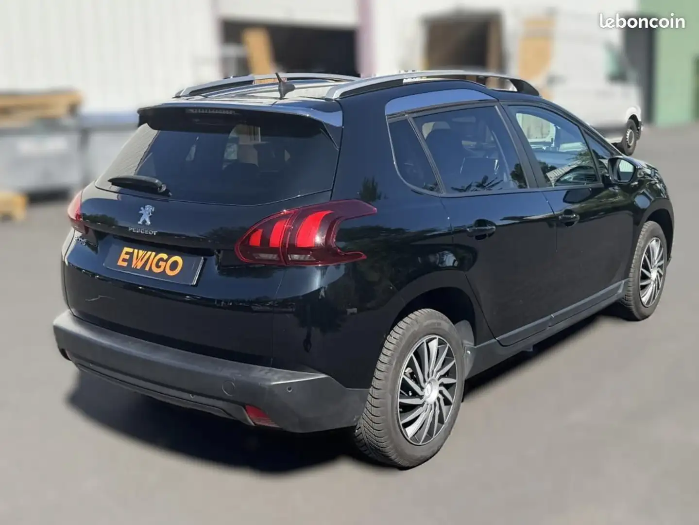 Peugeot 2008 GENERATION-I 1.2 PURETECH 110 STYLE EAT BVA START- Noir - 2