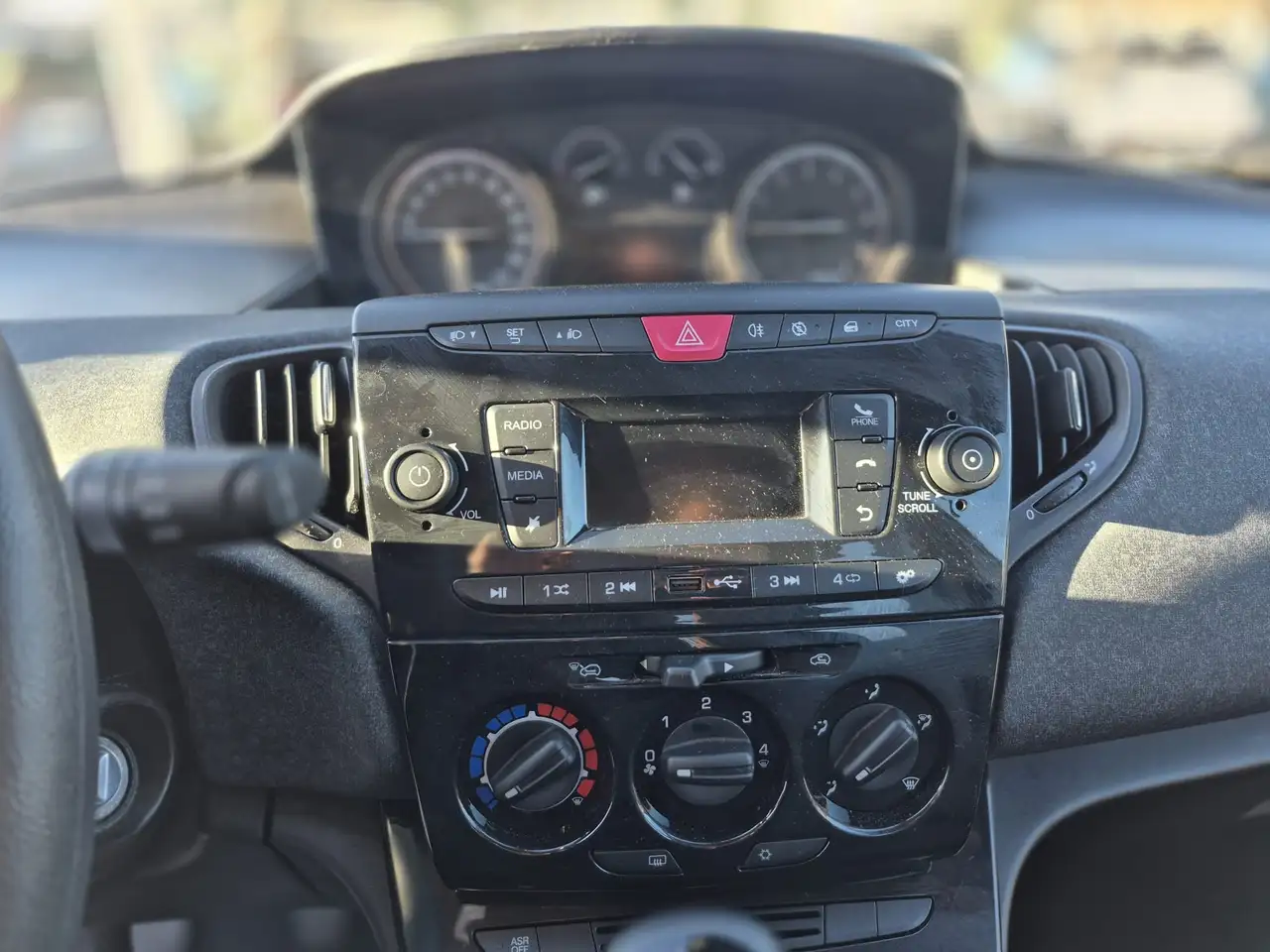 Lancia Ypsilon 2022
