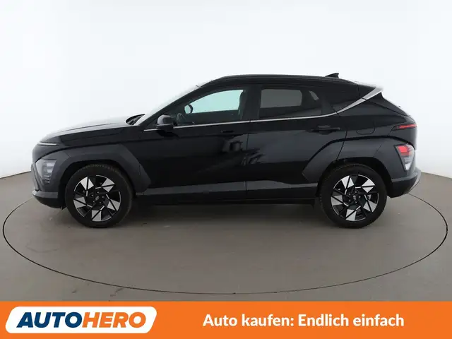 Hyundai Kona view 3